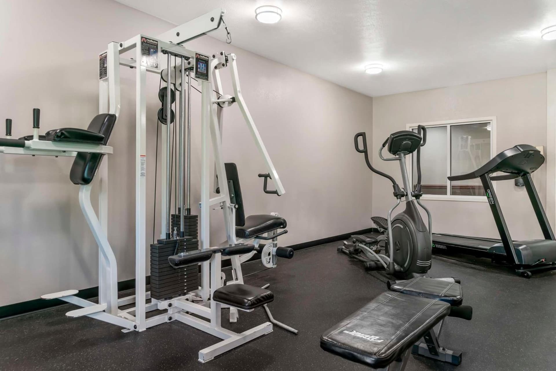 Best Western Beacon Inn property views in Grand Haven, MI — gallery photo 3