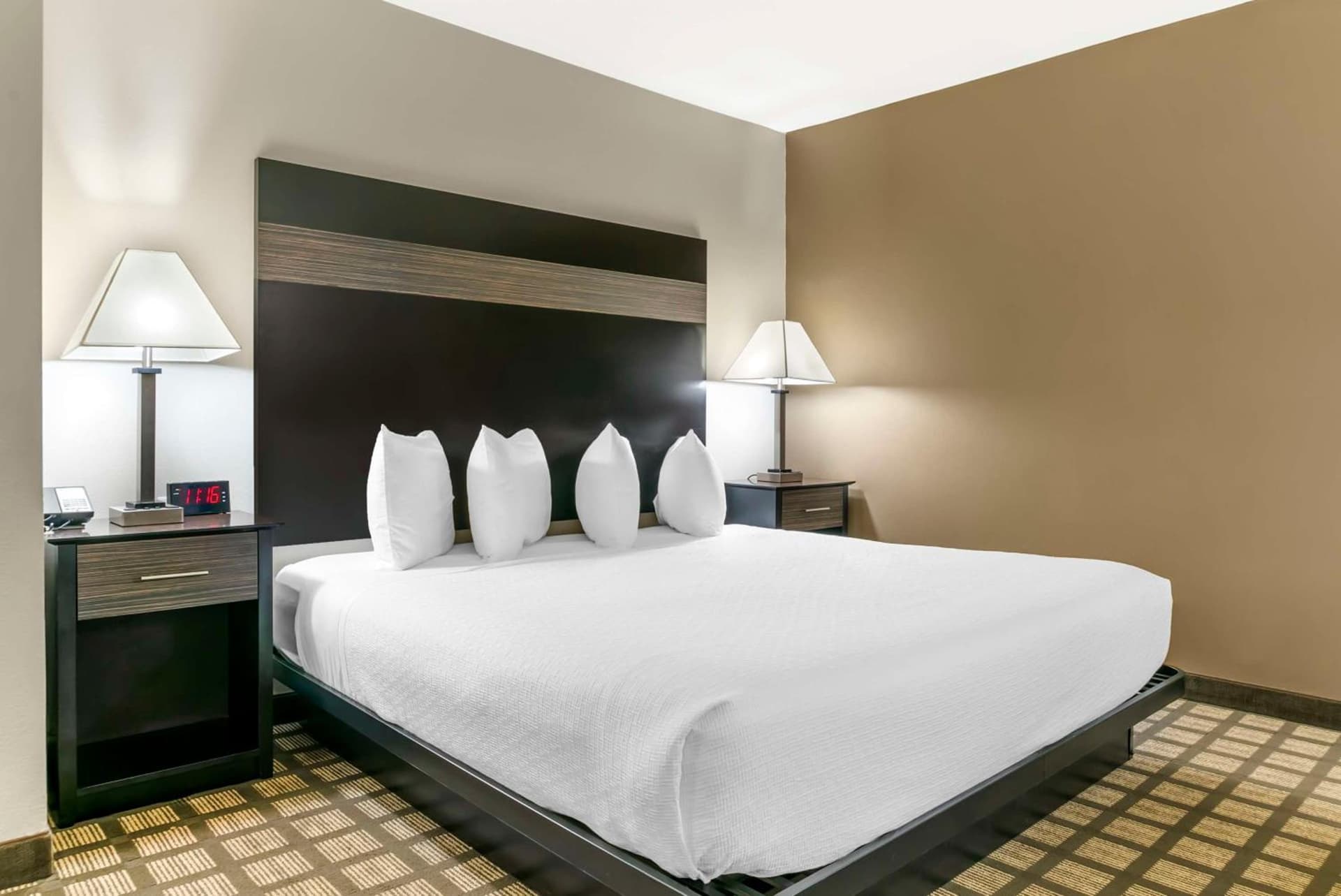 Best Western Beacon Inn gallery photo in Grand Haven, MI — image 6