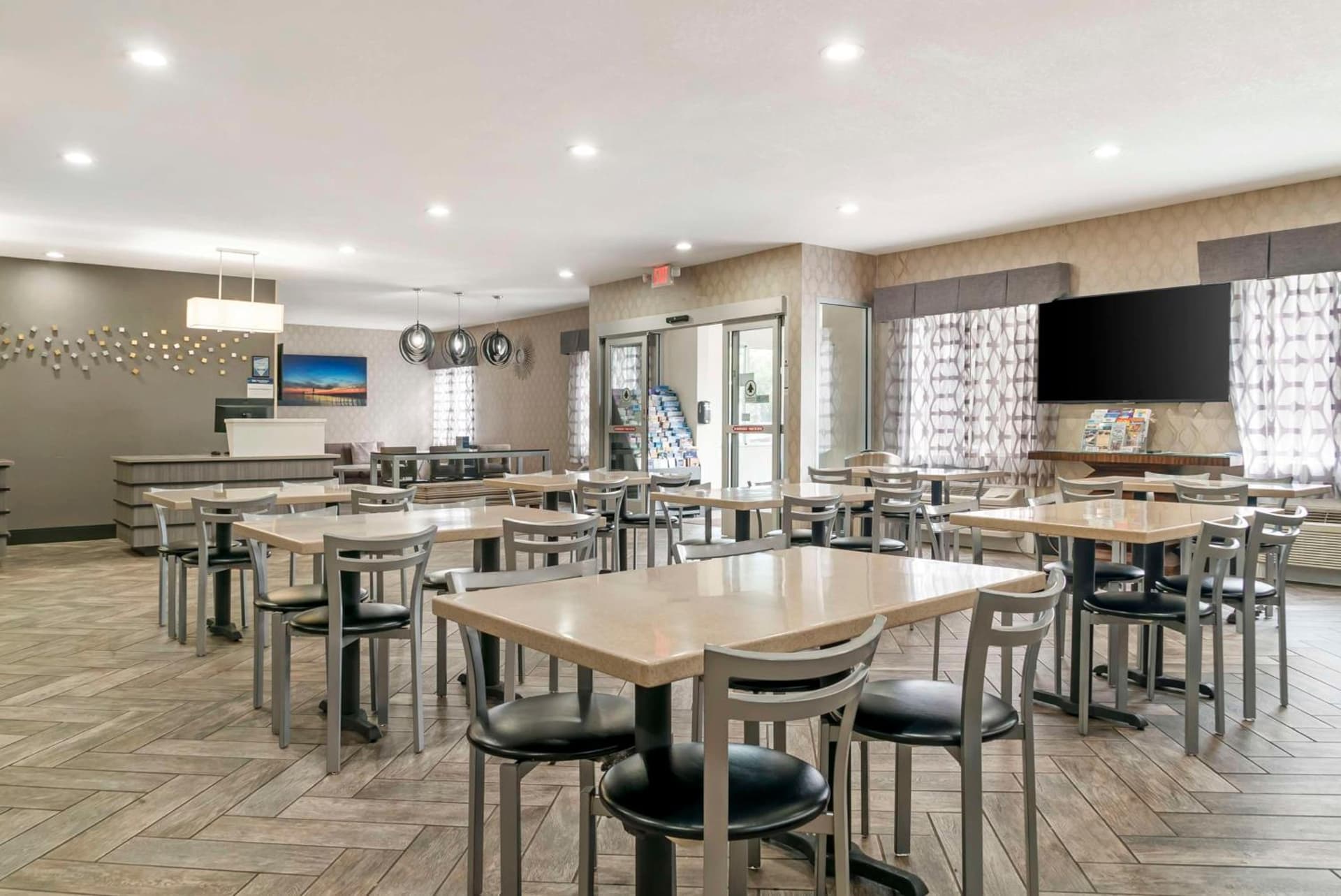 Best Western Beacon Inn gallery photo in Grand Haven, MI — image 7
