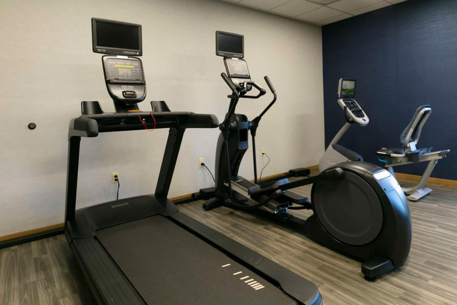 Hampton Inn Scranton at Montage Mountain interior in Scranton, PA — gallery photo 2