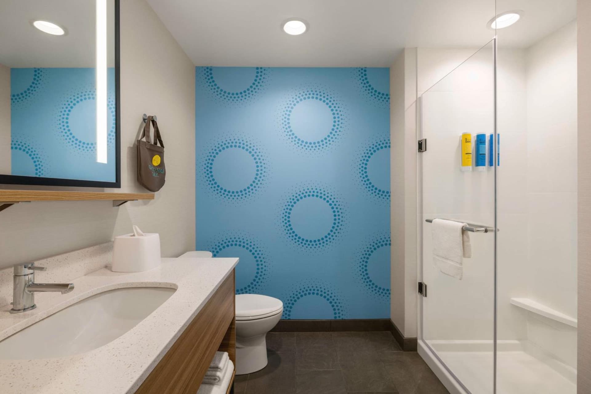 Tru By Hilton Martinsburg gallery photo in Martinsburg, WV — image 4