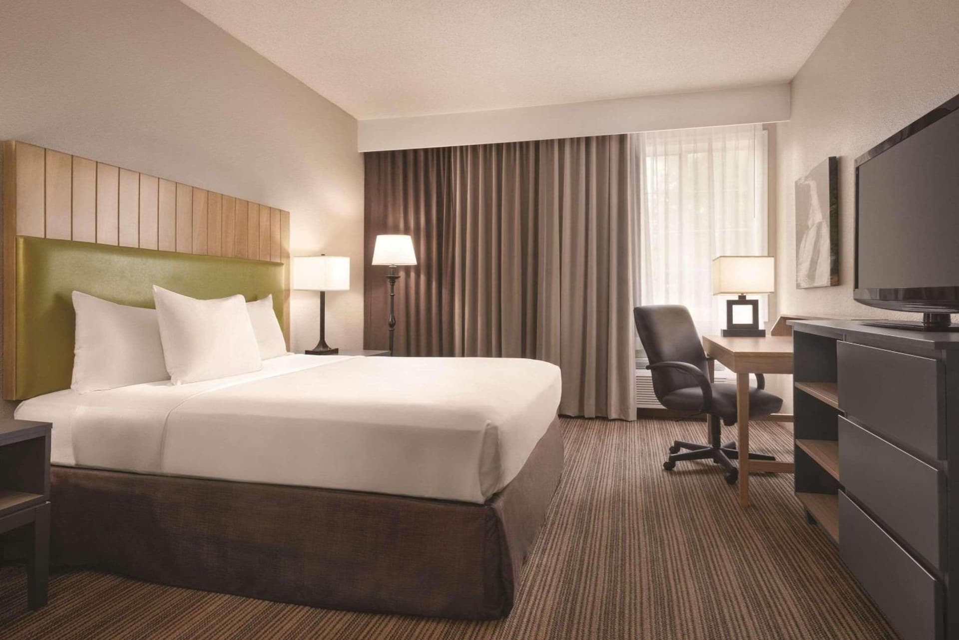 Country Inn & Suites by Radisson, Eagan, MN gallery photo in Eagan, MN — image 20