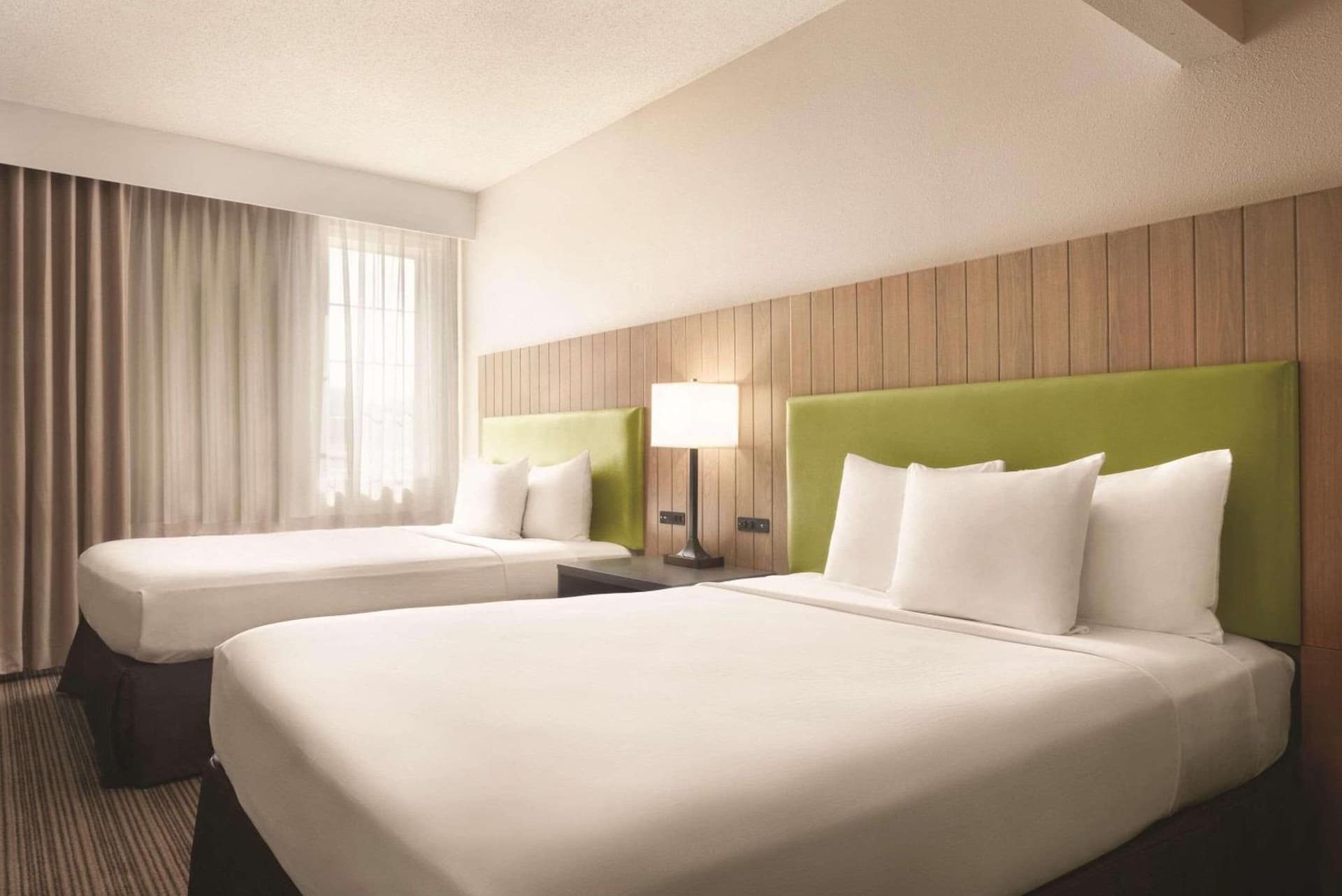 Country Inn & Suites by Radisson, Eagan, MN gallery photo in Eagan, MN — image 40