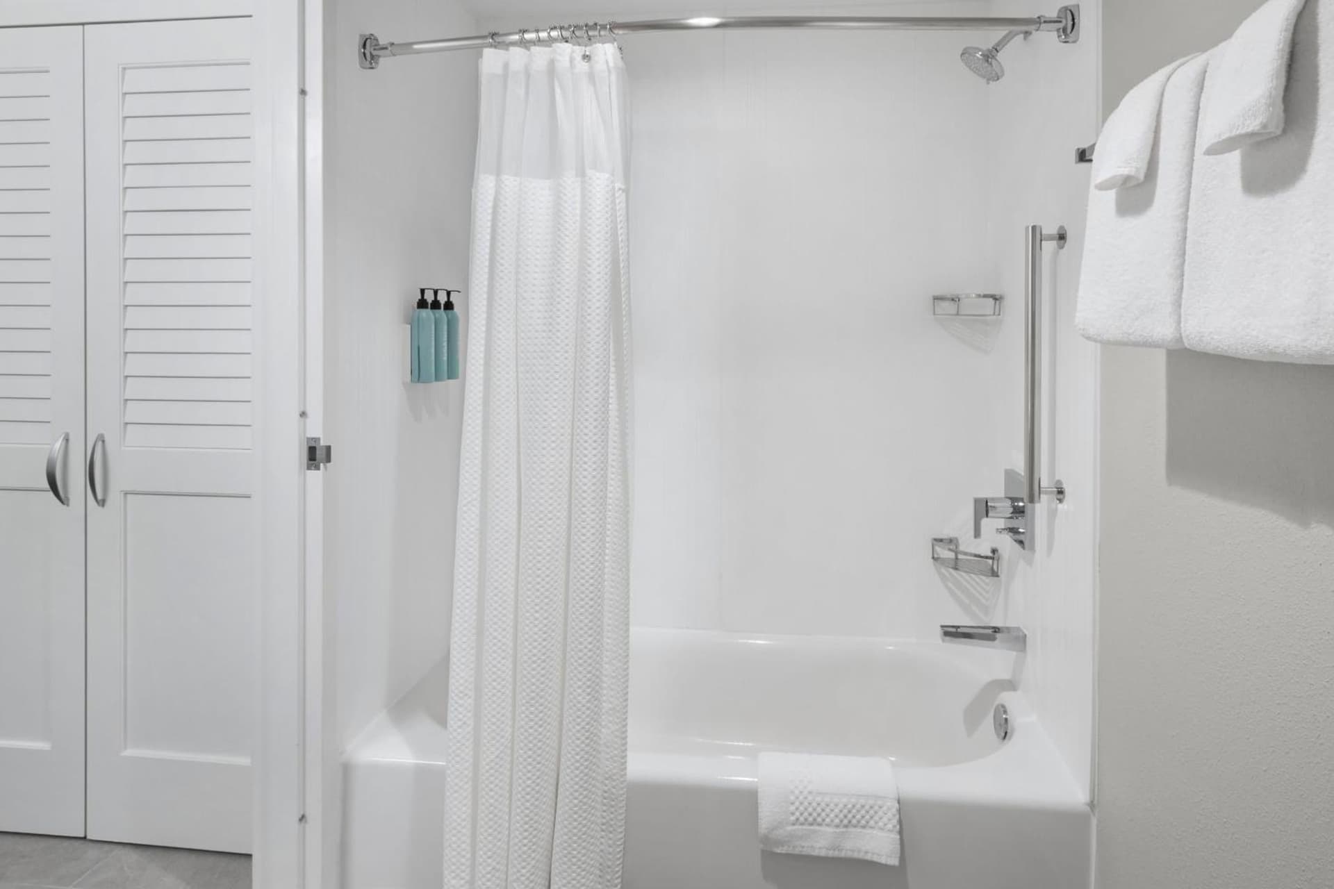 Courtyard by Marriott New Haven Wallingford property views in Wallingford, CT — gallery photo 3