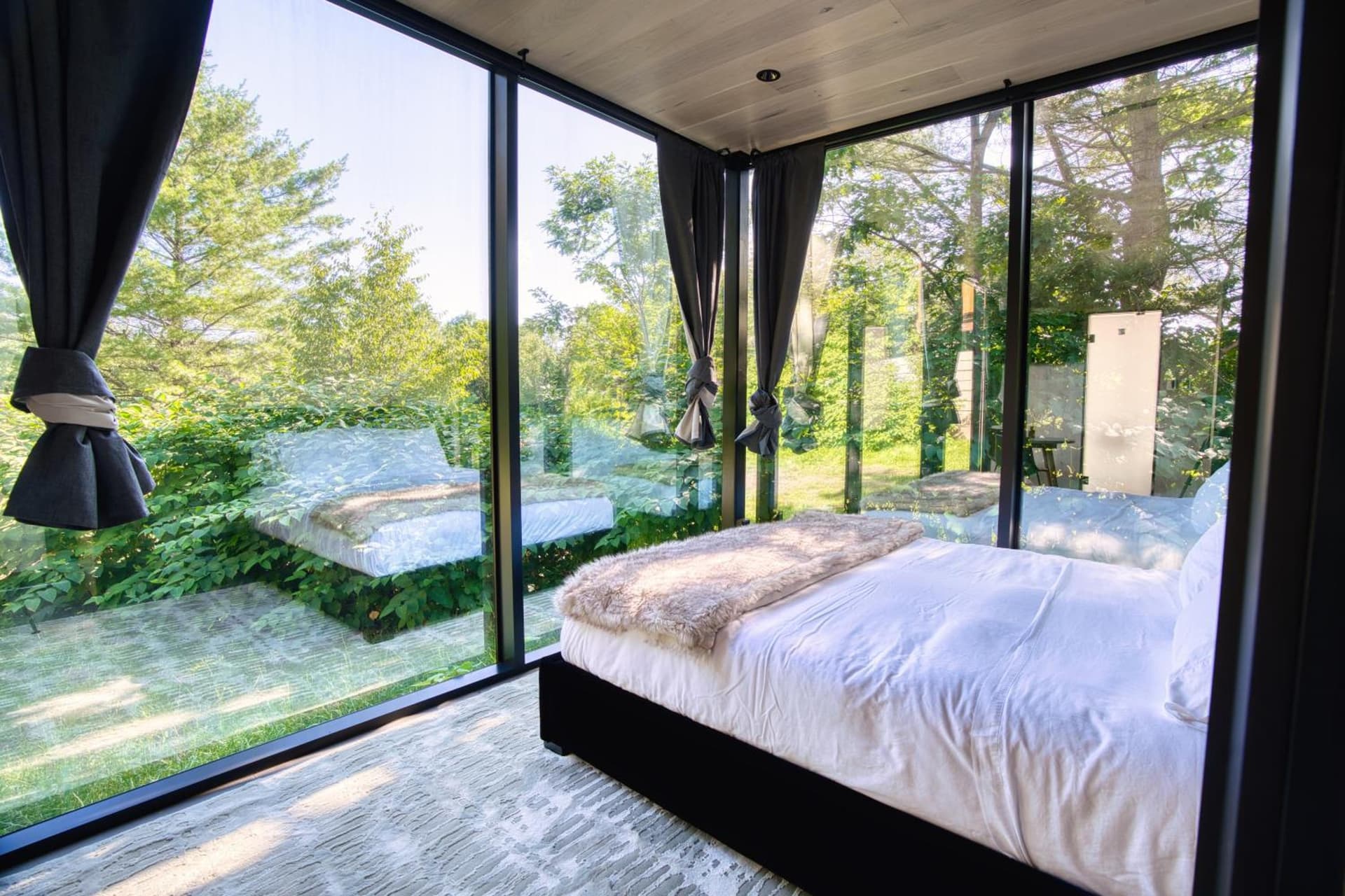 The Haüs Windham - Spacious Suites, Hot Tub, Mountain Views! gallery photo in Windham — image 34