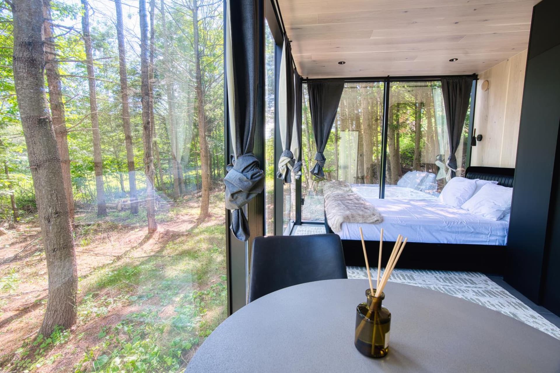 The Haüs Windham - Spacious Suites, Hot Tub, Mountain Views! gallery photo in Windham — image 47