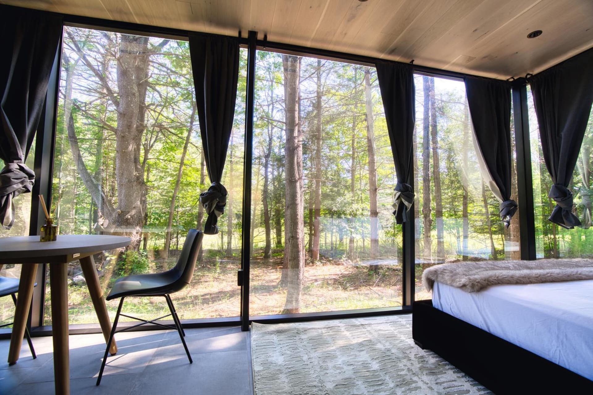 The Haüs Windham - Spacious Suites, Hot Tub, Mountain Views! gallery photo in Windham — image 78