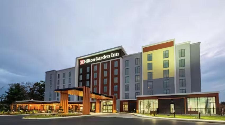 Hilton Garden Inn Walnut Creek featured exterior or lobby in Walnut Creek, CA — similar hotel