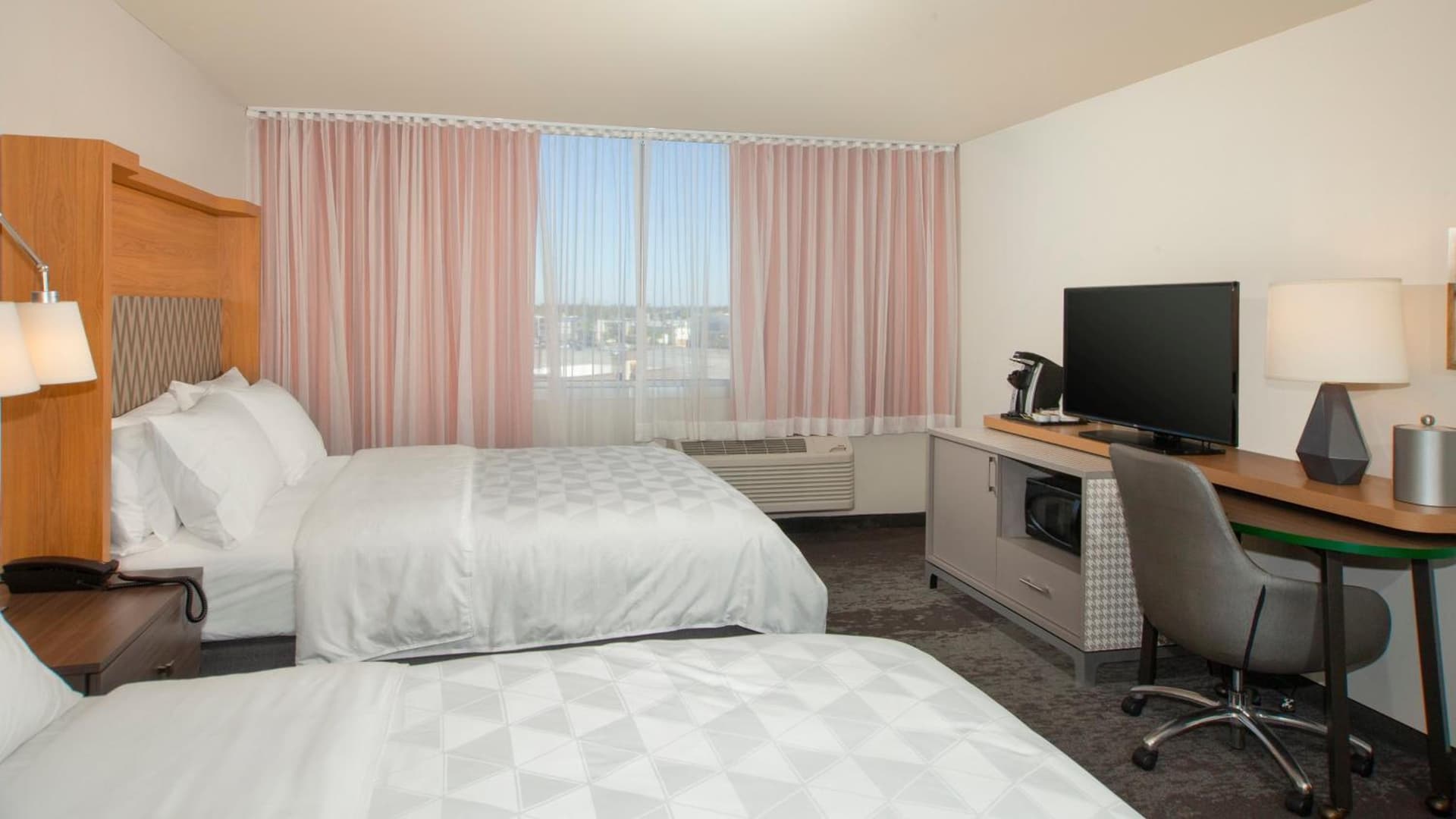 Holiday Inn Panama City by IHG gallery photo in Panama City, FL — image 80
