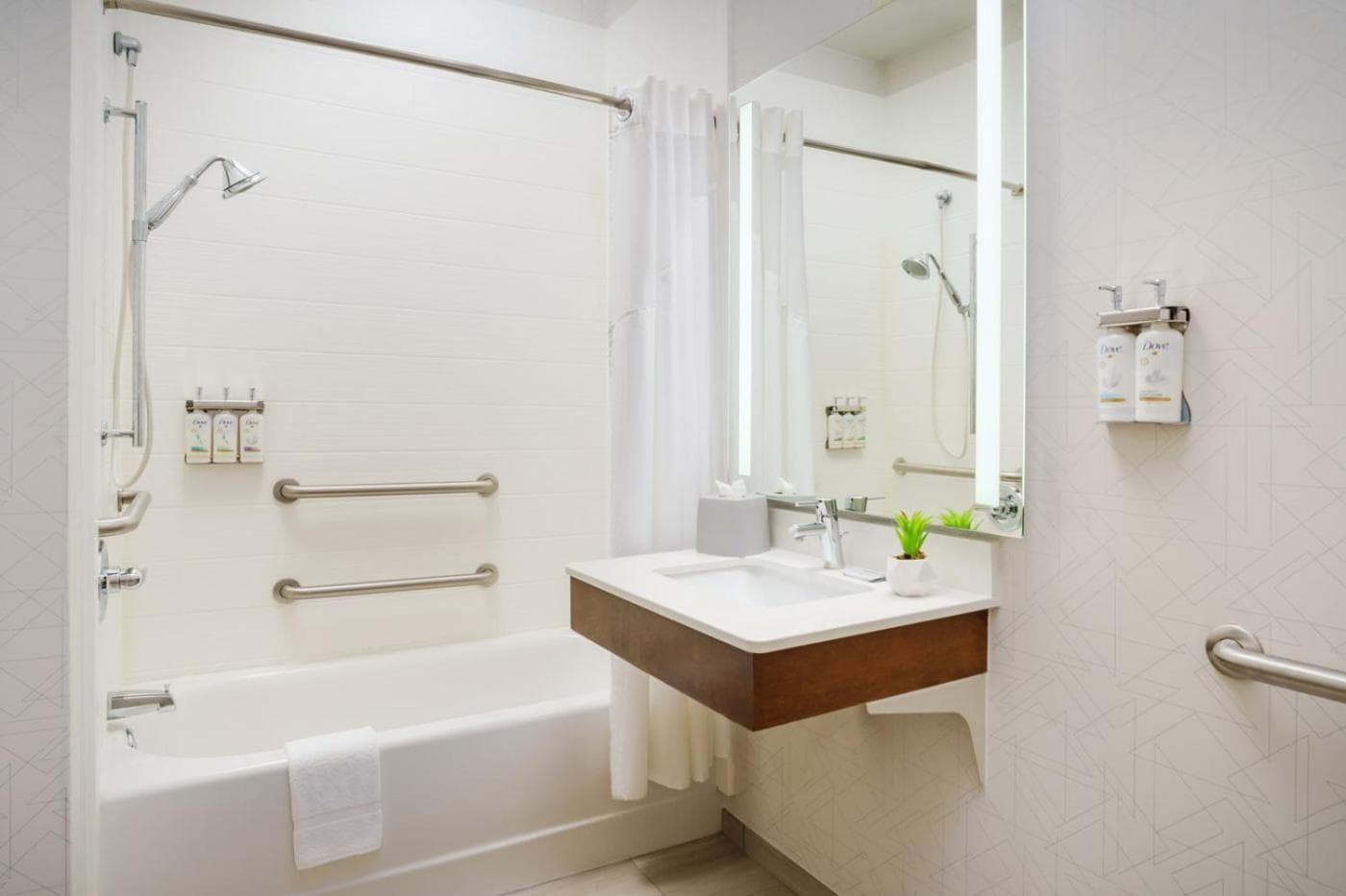 Holiday Inn Express Irondequoit by IHG gallery photo in Rochester, NY — image 14