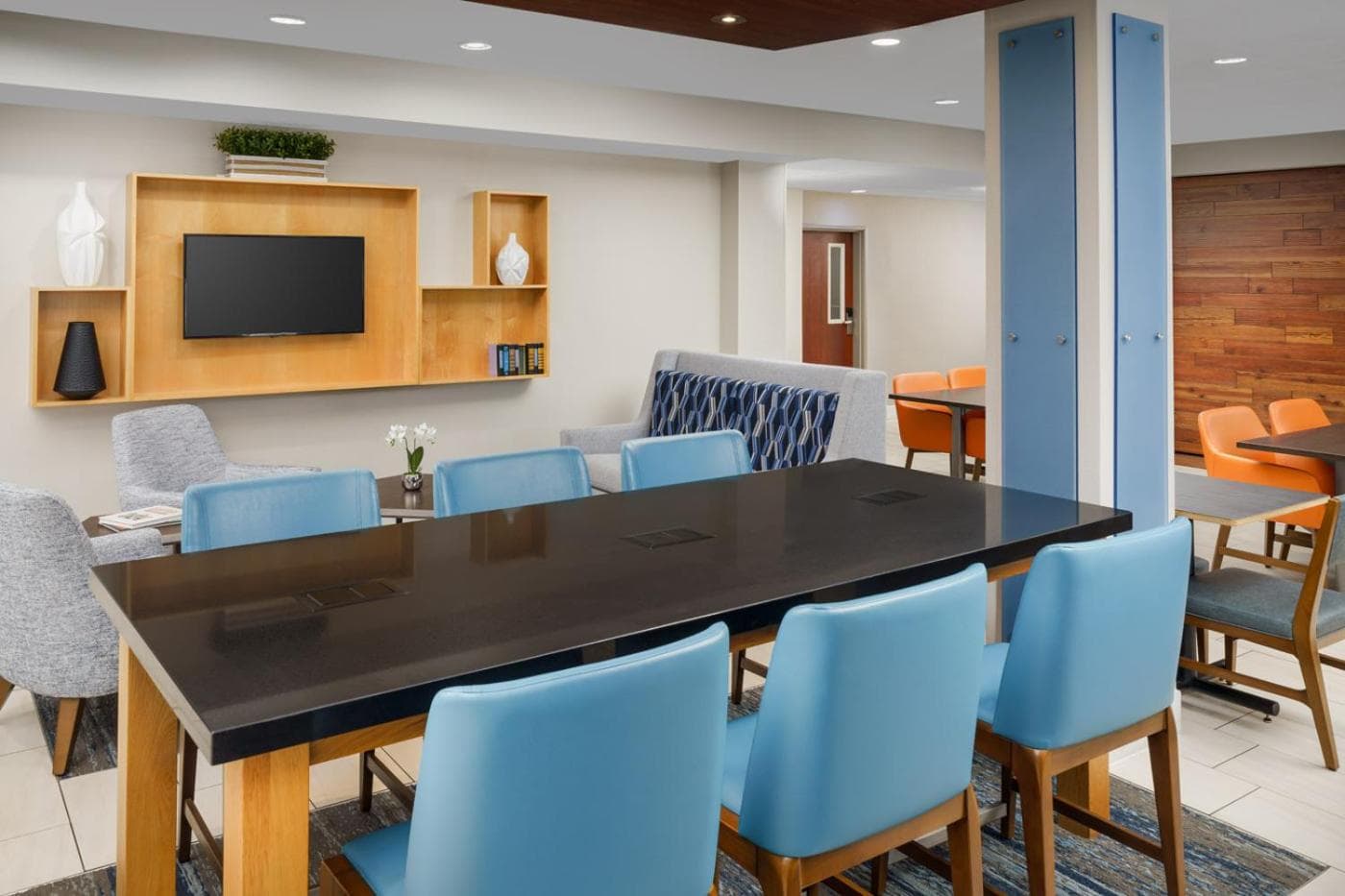 Holiday Inn Express Irondequoit by IHG gallery photo in Rochester, NY — image 24