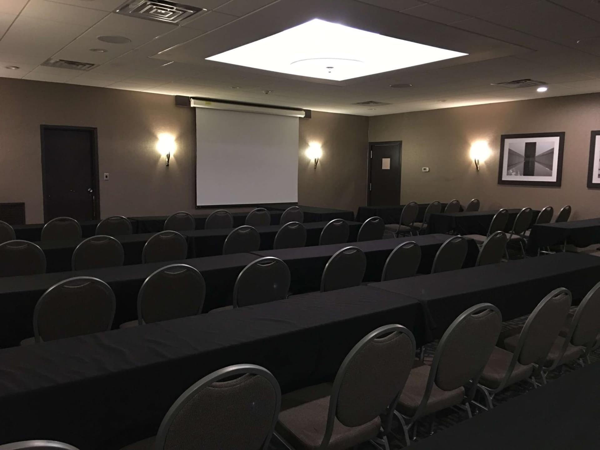 Best Western Plus Kingston Hotel and Conference Center gallery photo in Kingston, NY — image 44