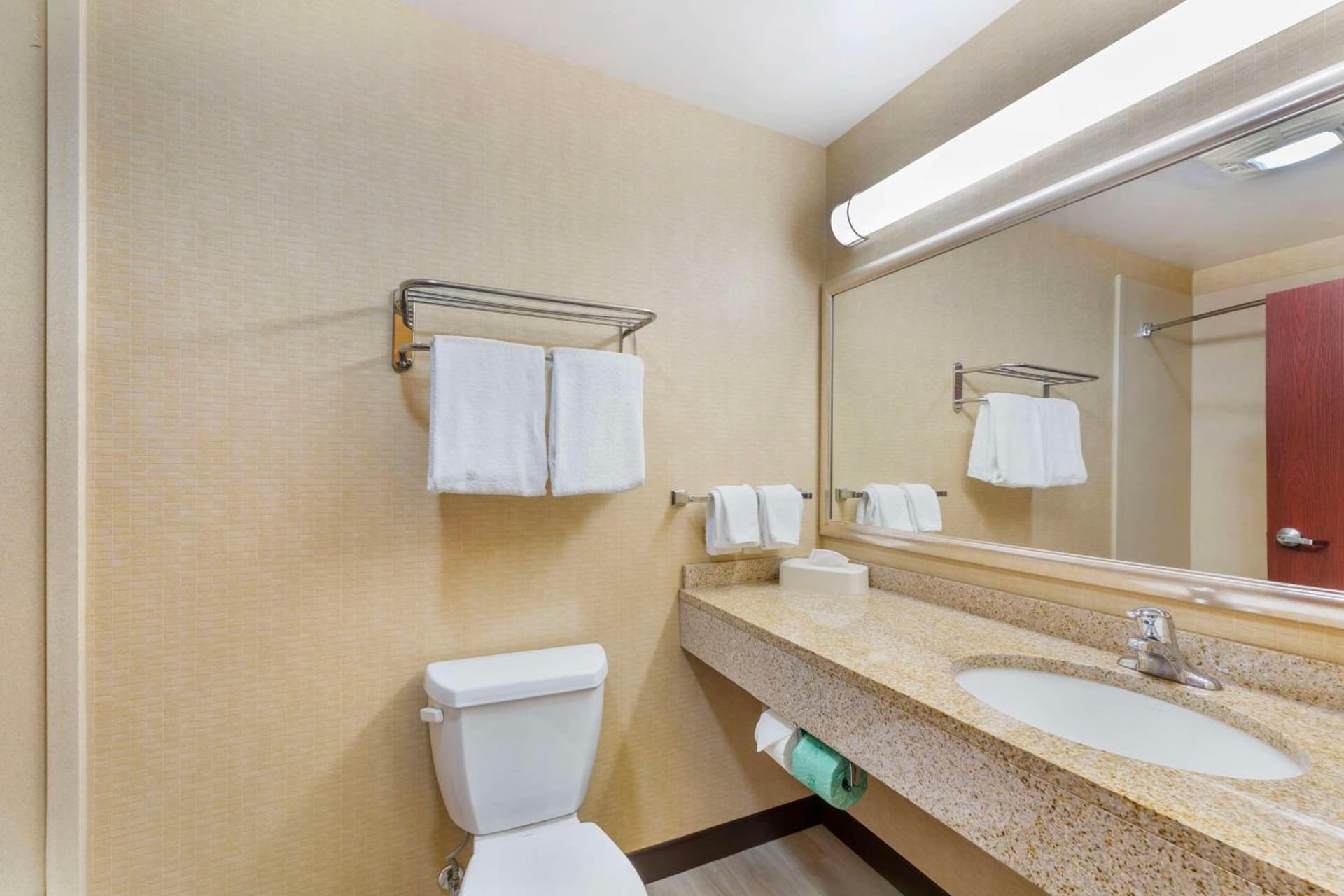 Best Western PLUS Victor Inn & Suites gallery photo in Victor — image 35