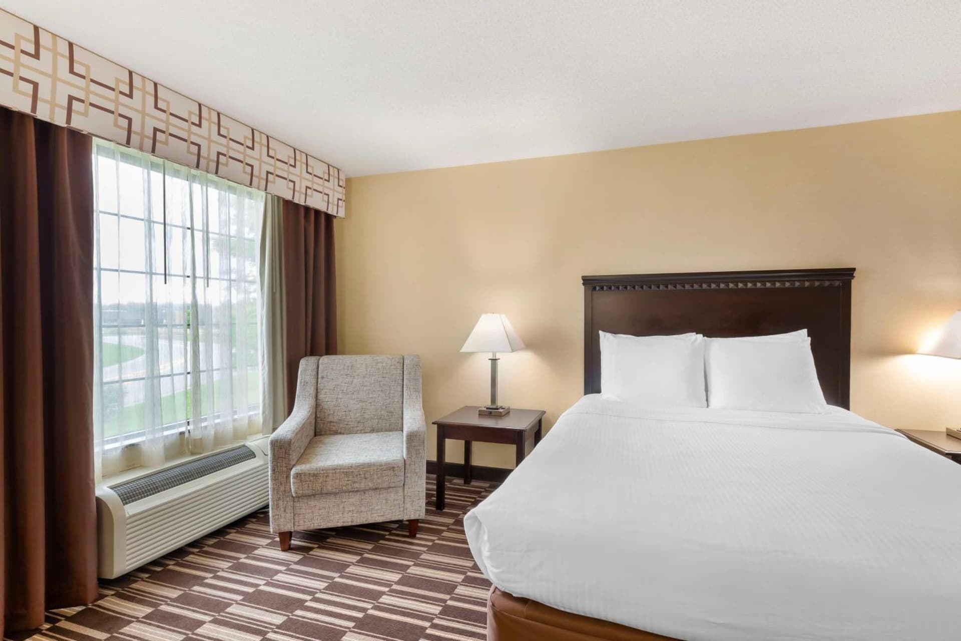 Best Western PLUS Victor Inn & Suites gallery photo in Victor — image 17