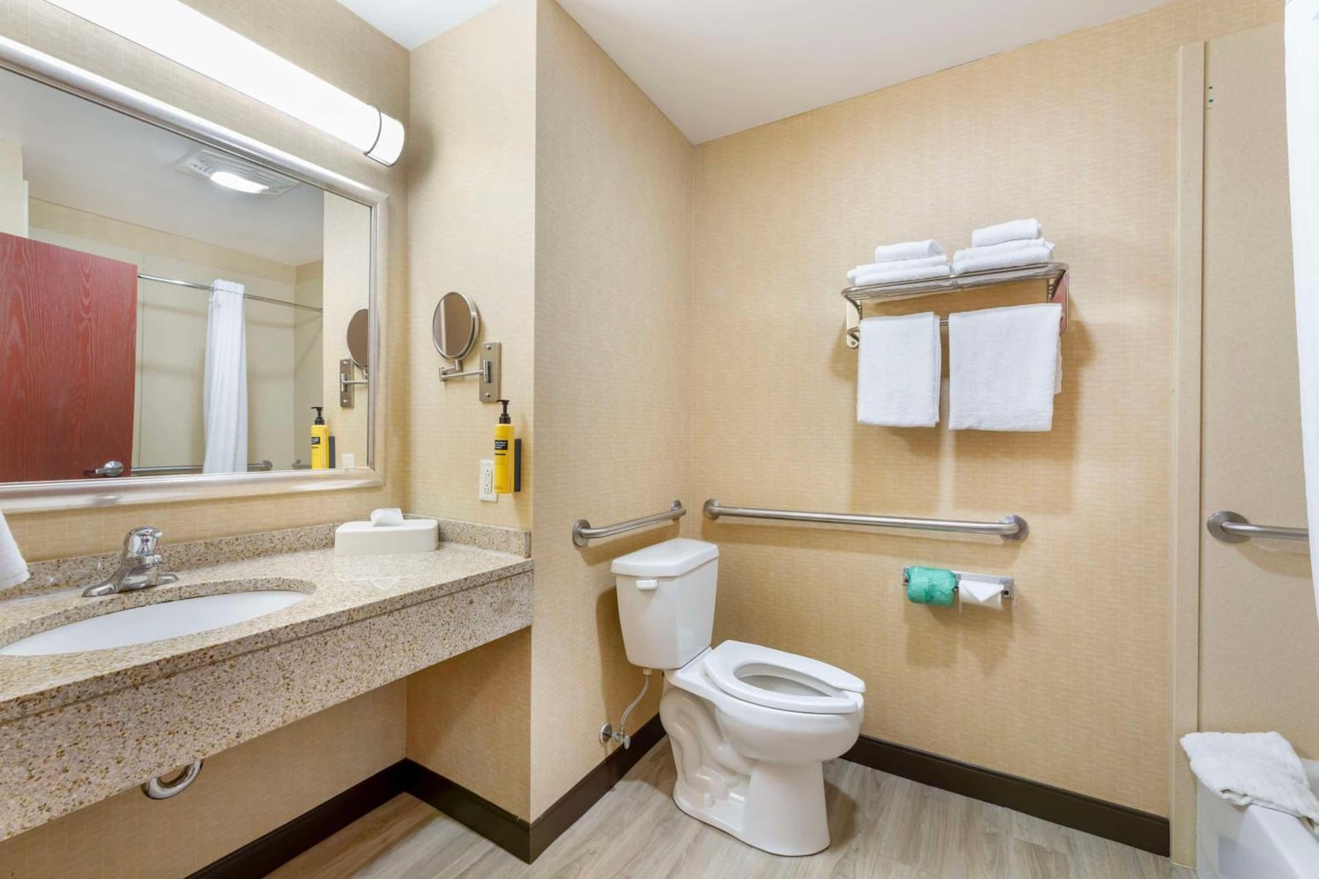 Best Western PLUS Victor Inn & Suites gallery photo in Victor — image 31