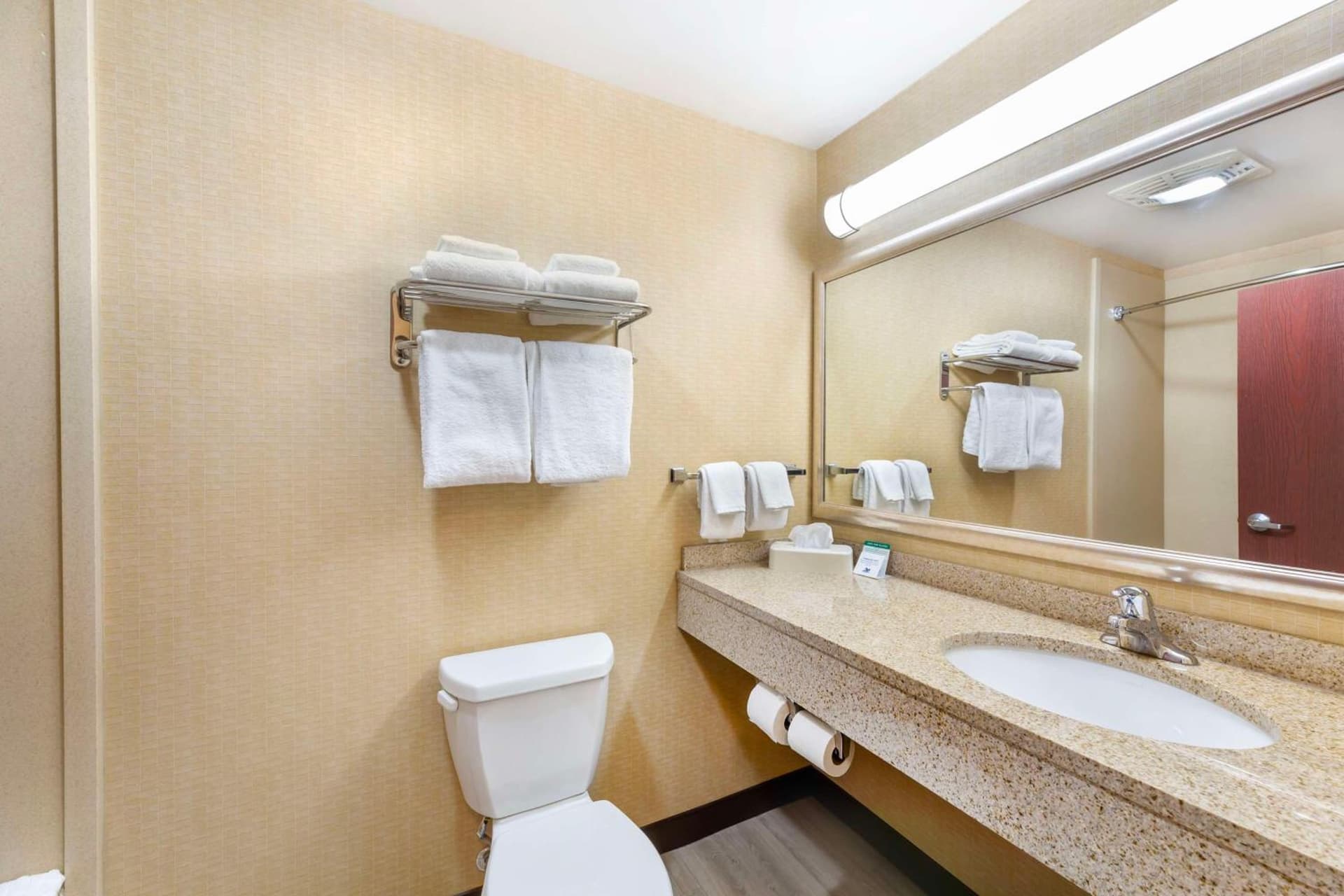 Best Western PLUS Victor Inn & Suites gallery photo in Victor — image 38
