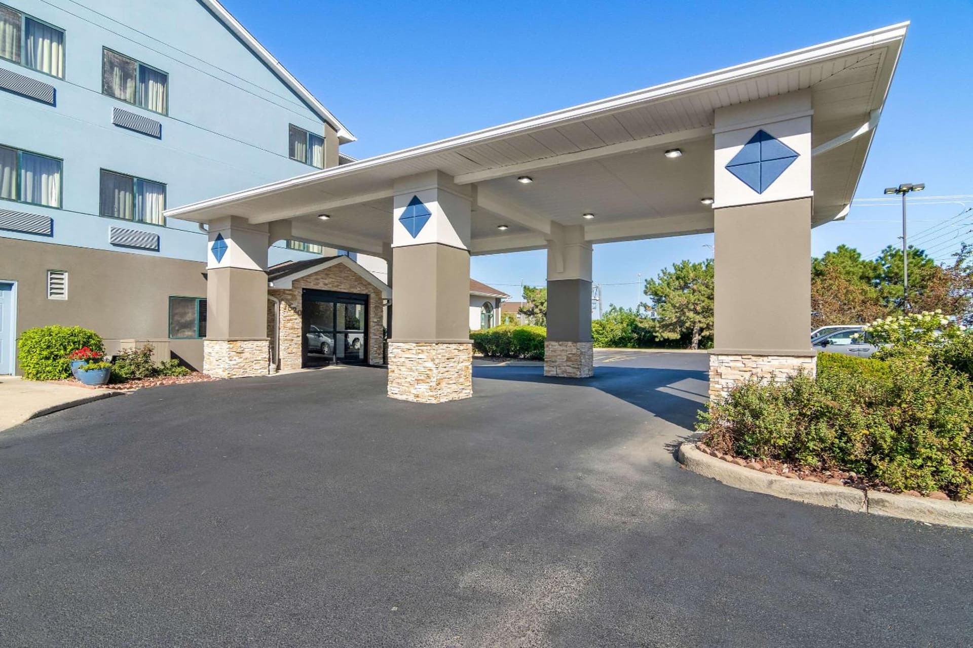 Comfort Inn Joliet West I-80 — hotel in Joliet, Illinois