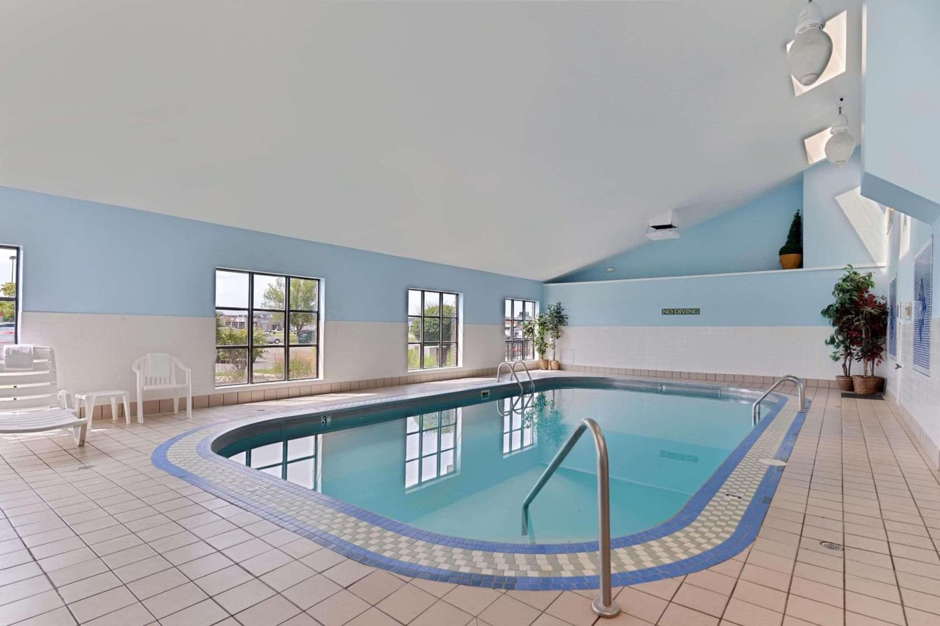 Country Inn & Suites by Radisson, Fargo, ND property views in Fargo, ND — gallery photo 3