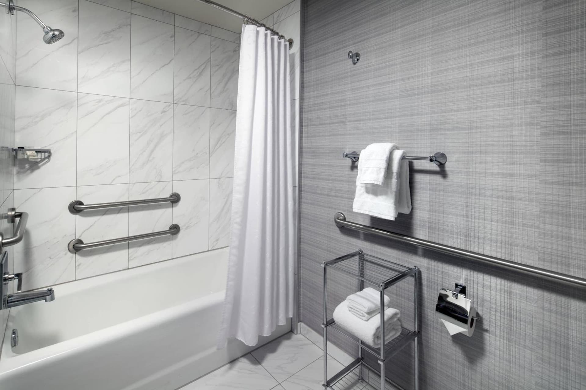 Sheraton Grand Los Angeles gallery photo in Los Angeles, CA — image 39