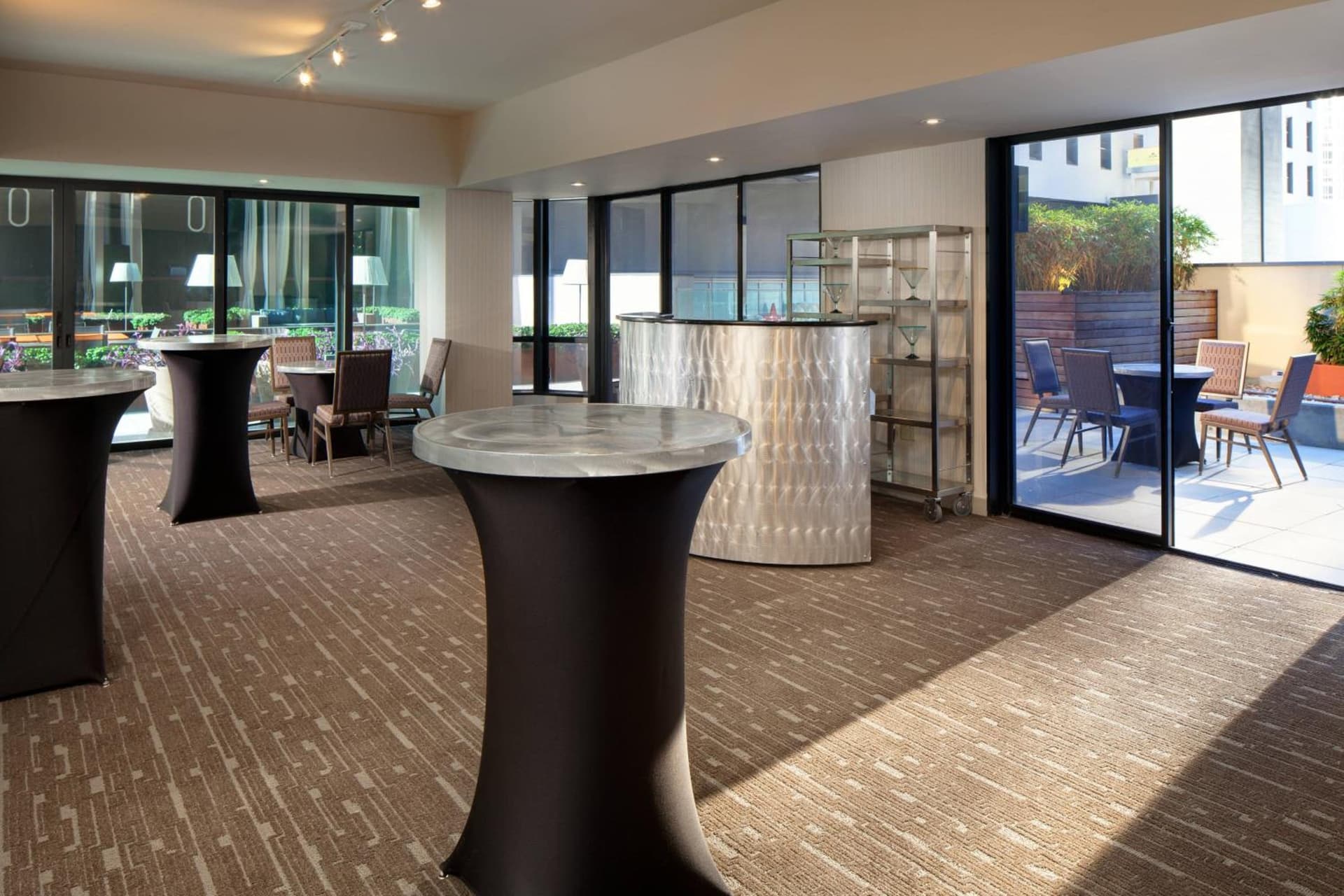 Sheraton Grand Los Angeles gallery photo in Los Angeles, CA — image 51