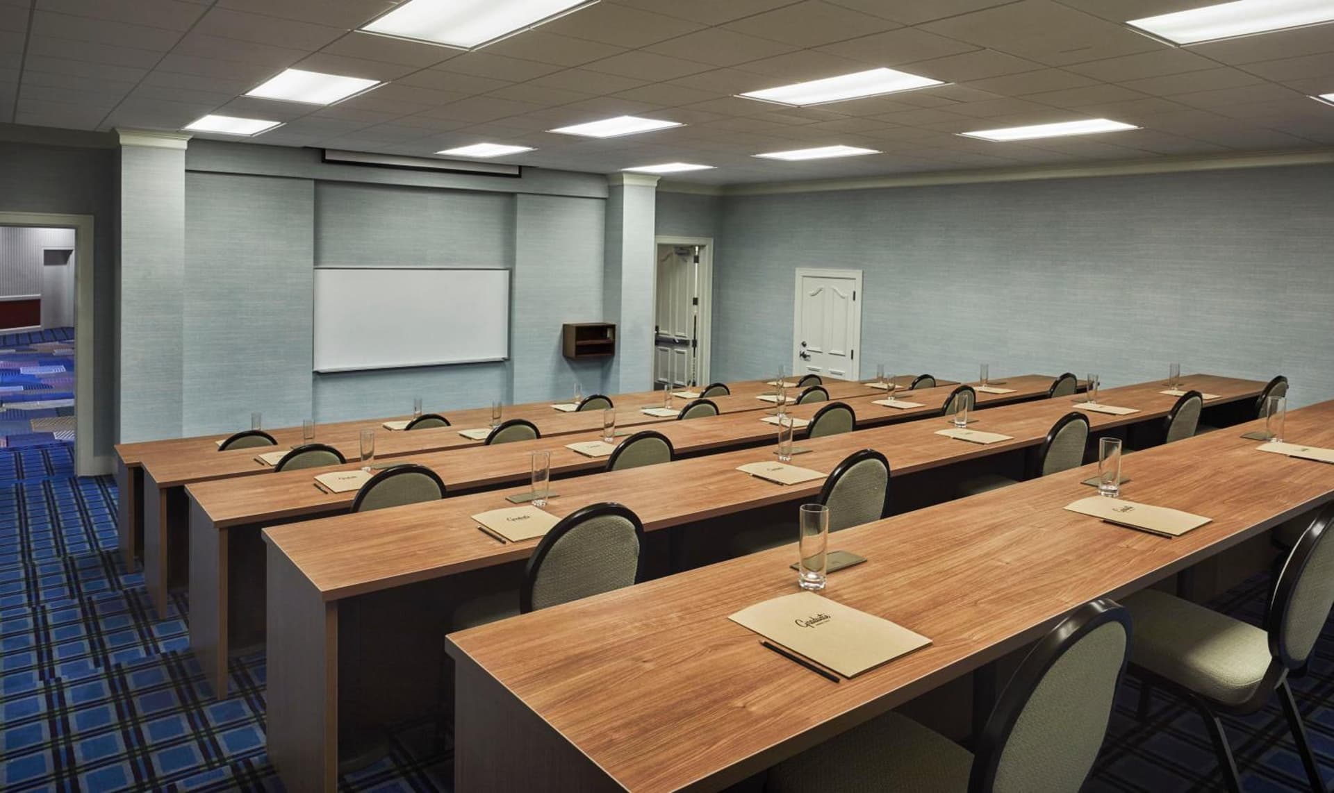 Graduate by Hilton Iowa City gallery photo in Iowa City, IA — image 60
