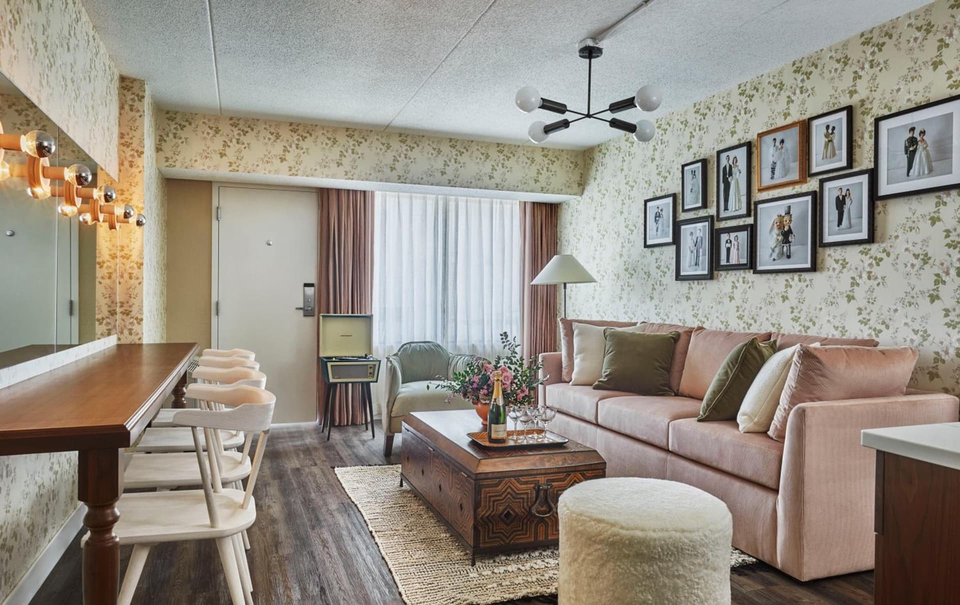 Graduate by Hilton Iowa City property views in Iowa City, IA — gallery photo 3