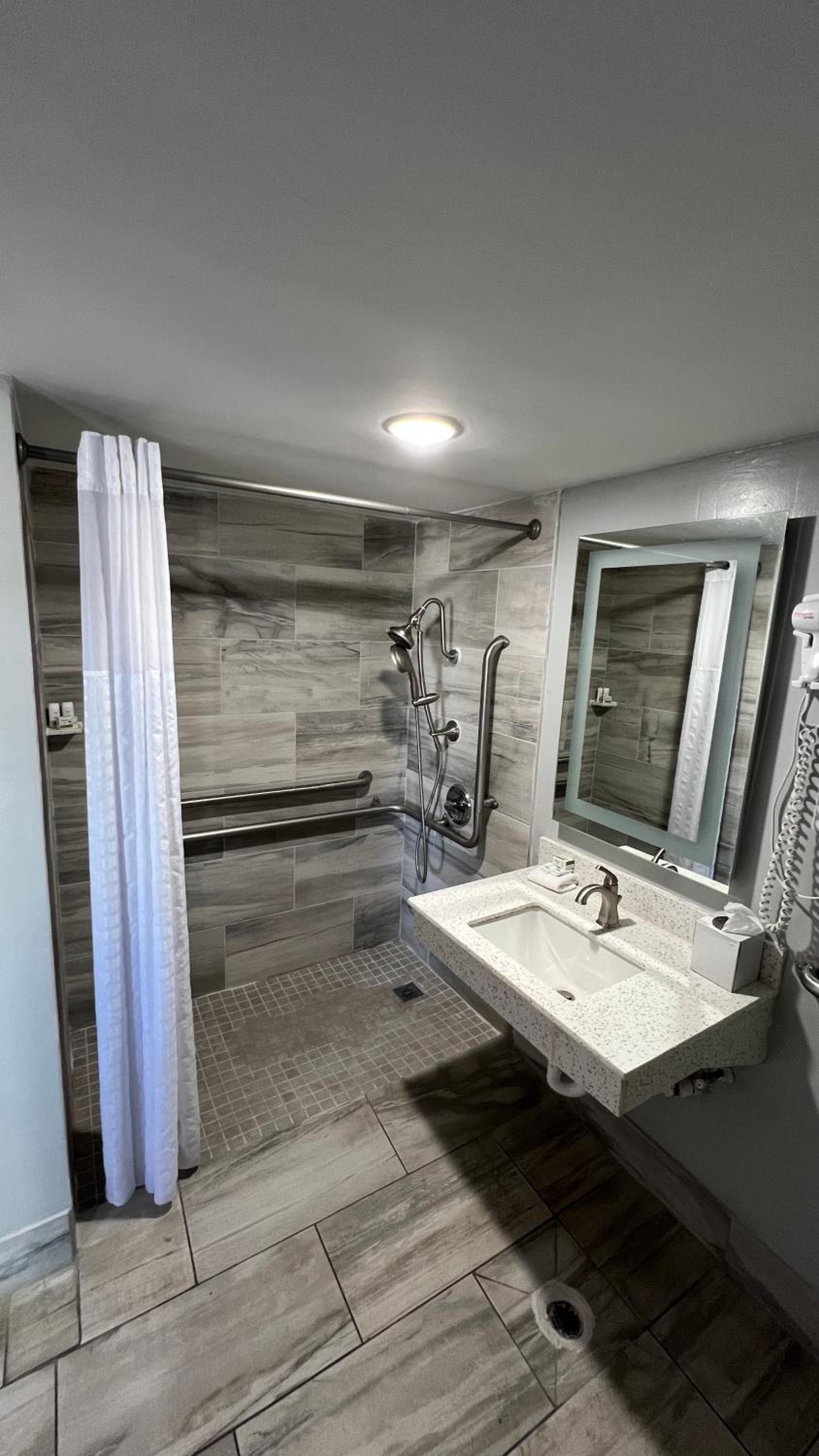 La Quinta Inn by Wyndham Amarillo Mid-City gallery photo in Amarillo, TX — image 12