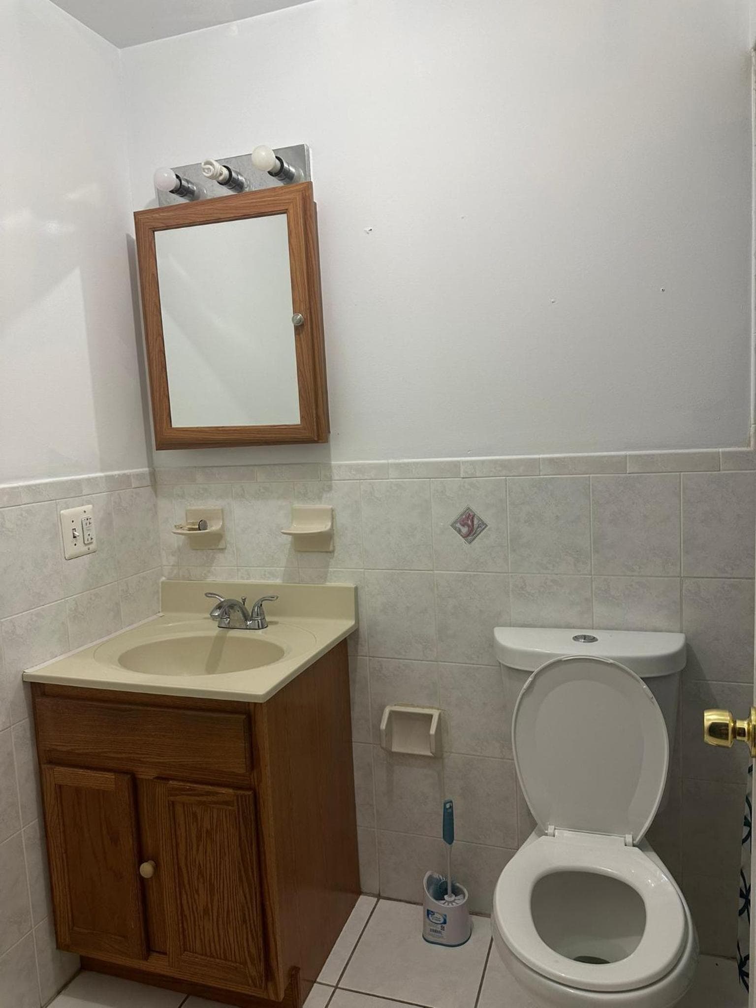 Nwk 457 RM 112-B property views in Newark, NJ — gallery photo 3