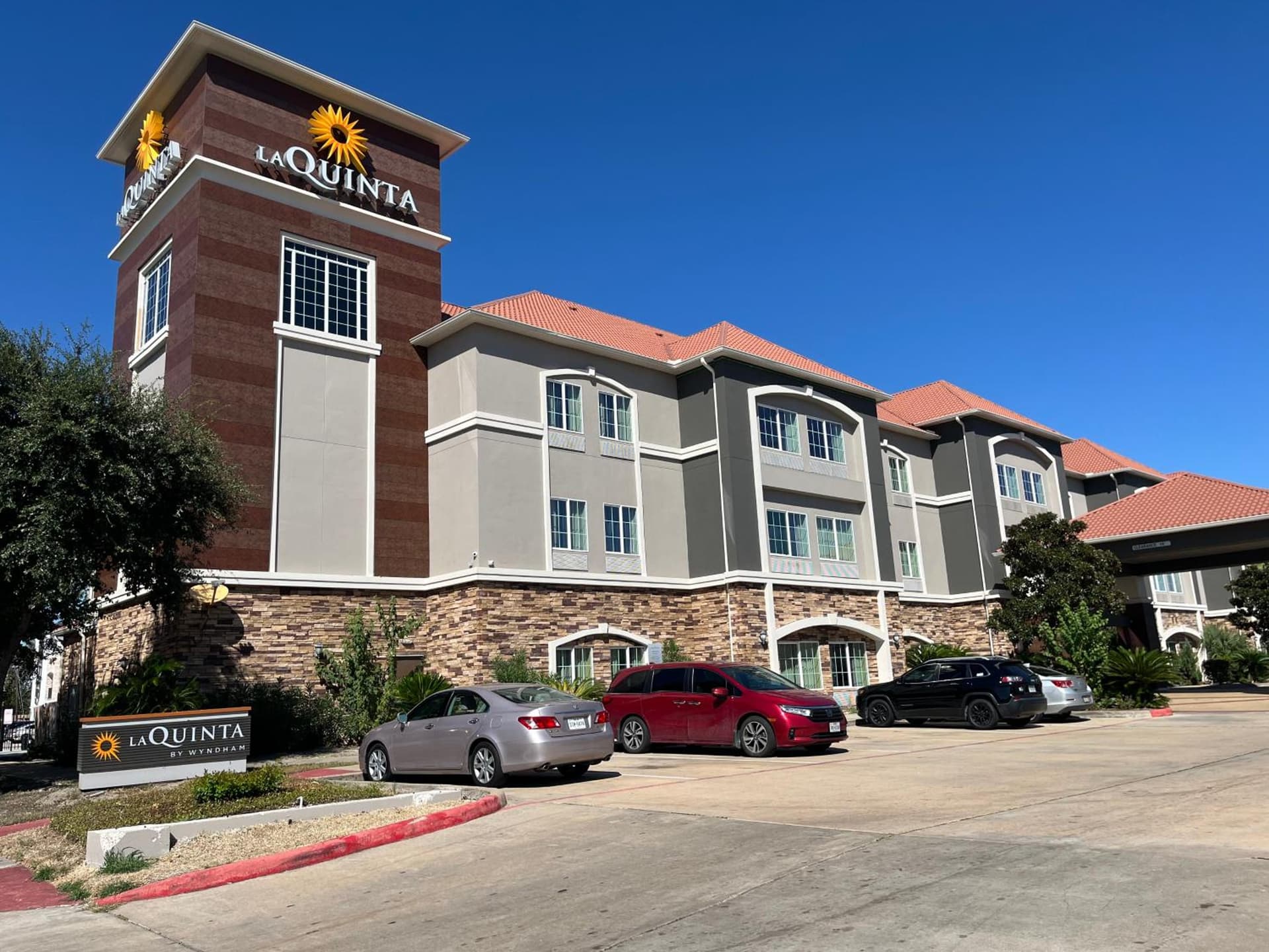 La Quinta by Wyndham Houston Energy Corridor featured exterior or lobby in Houston, TX — similar hotel