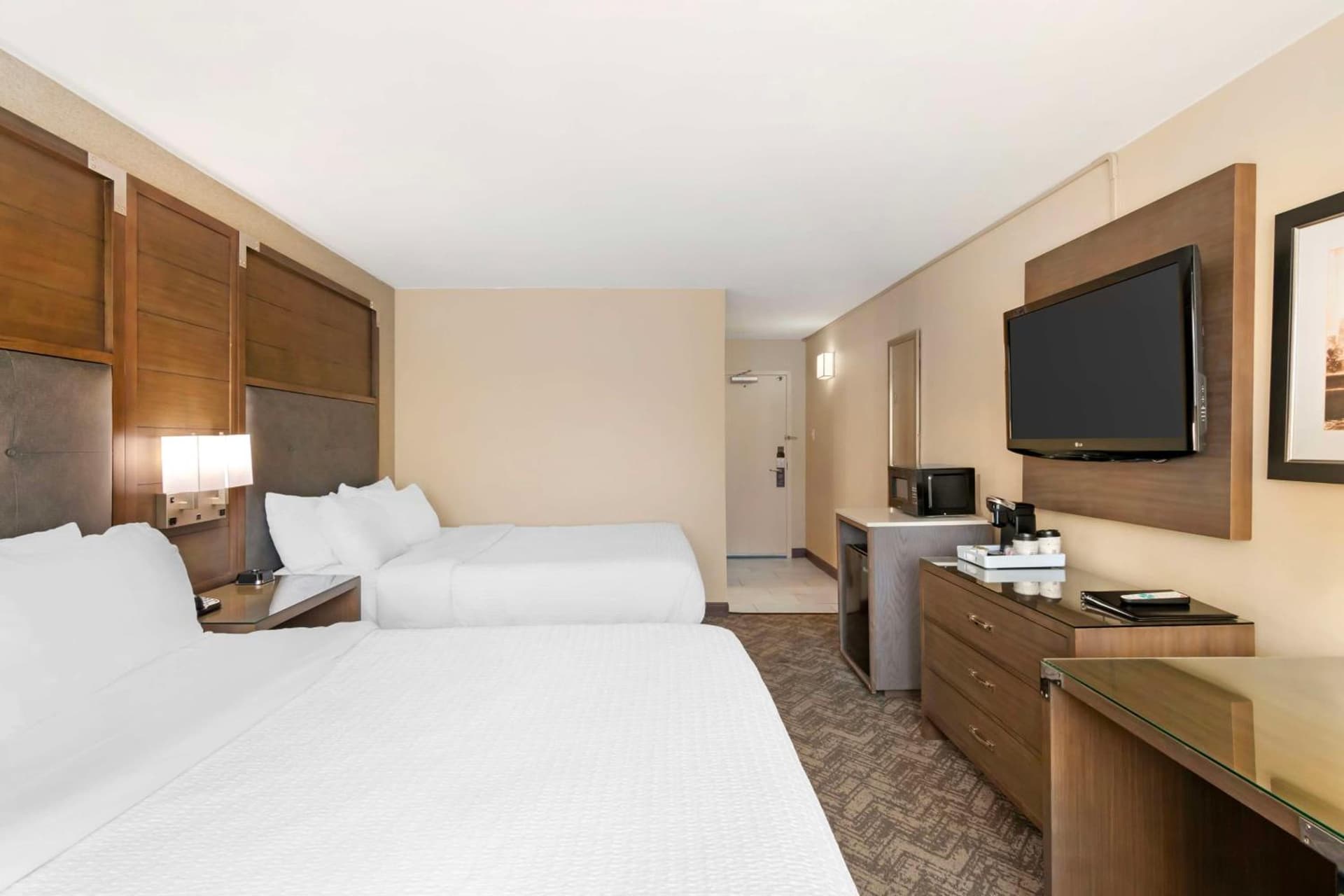 Best Western Plus Kansas City Sports Complex Hotel gallery photo in Kansas City, MO — image 18