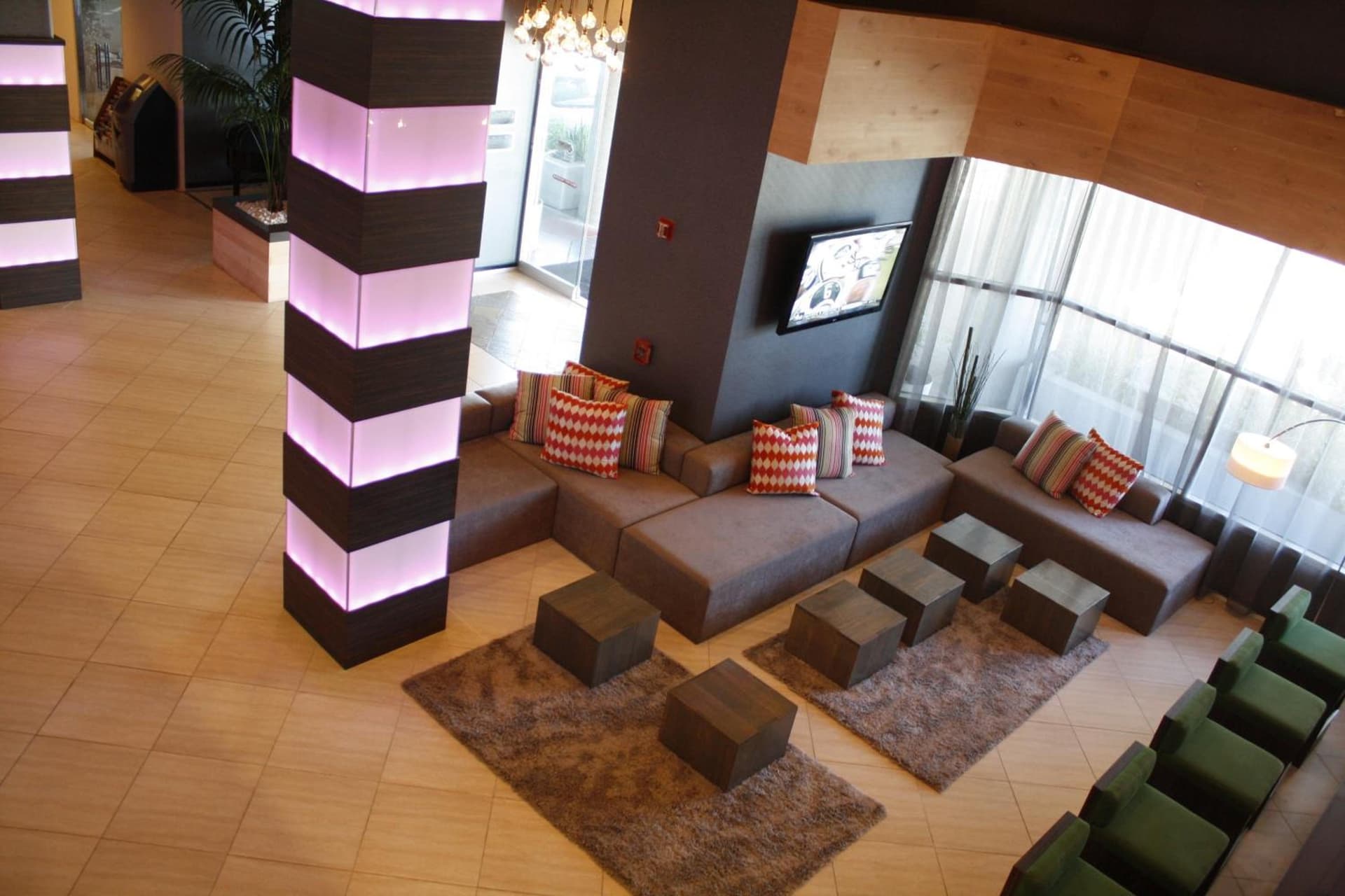 Hotel Huntington Beach property views in Huntington Beach, CA — gallery photo 3