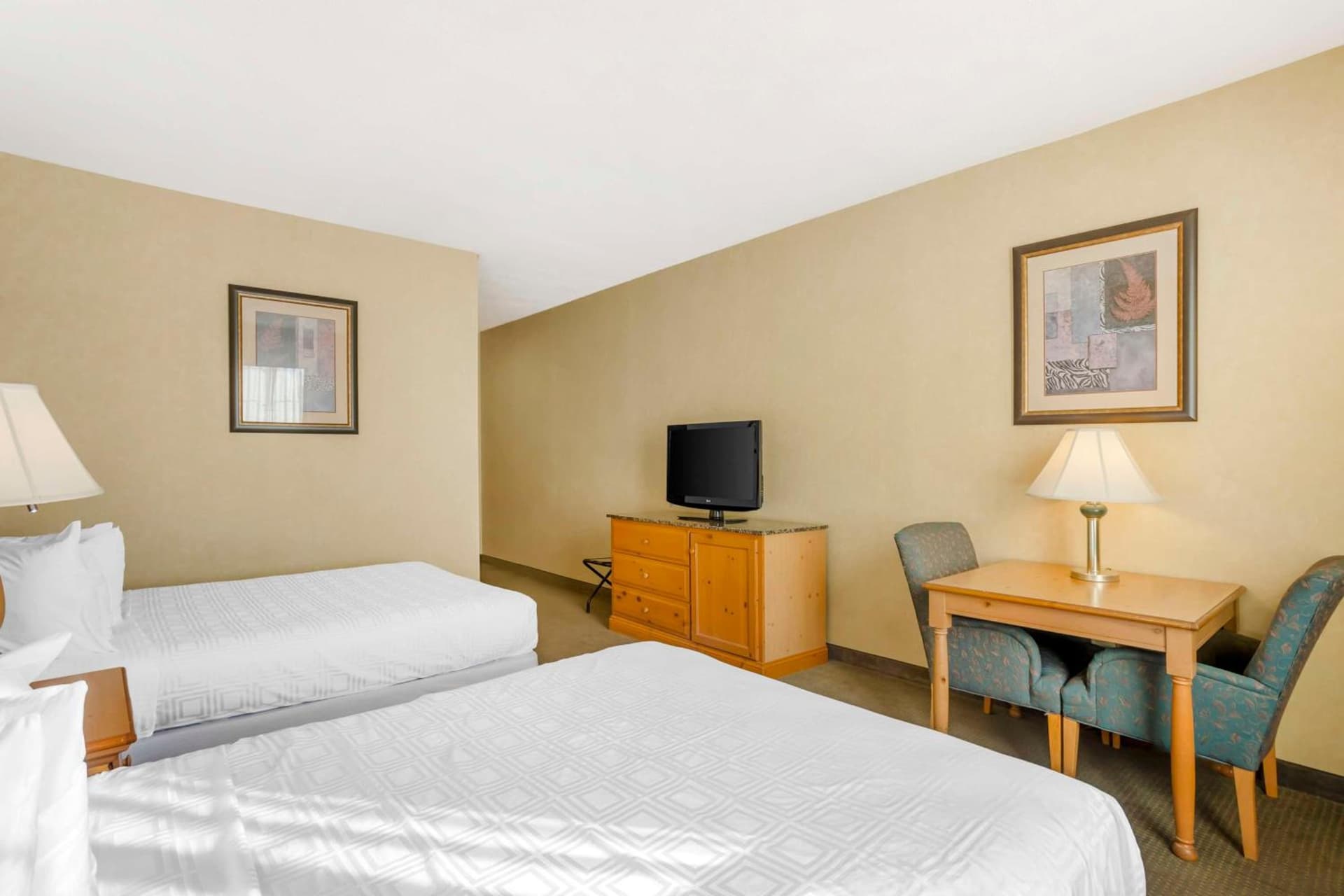 Best Western PLUS Revere Inn & Suites gallery photo in Paradise — image 22