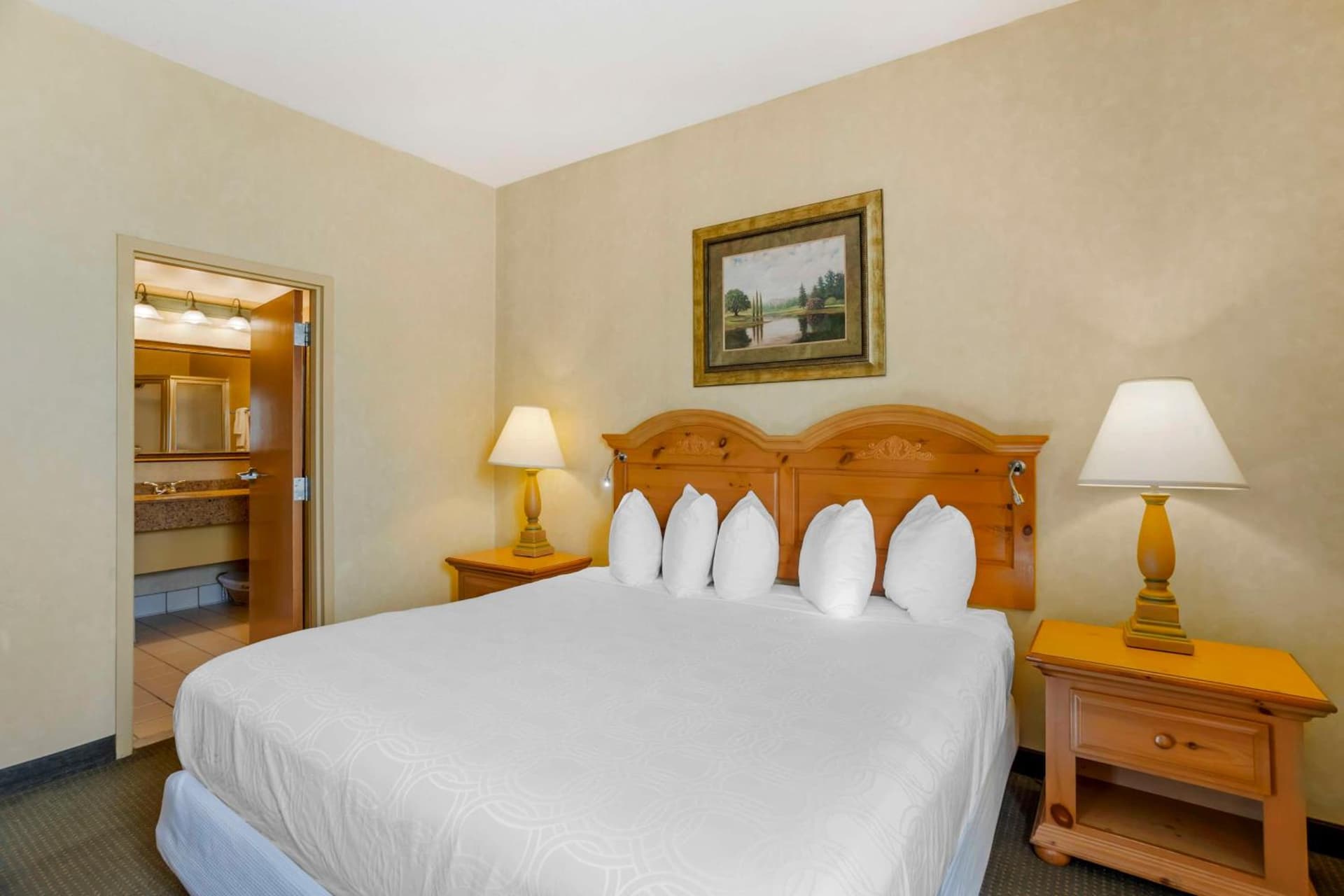 Best Western PLUS Revere Inn & Suites gallery photo in Paradise — image 39