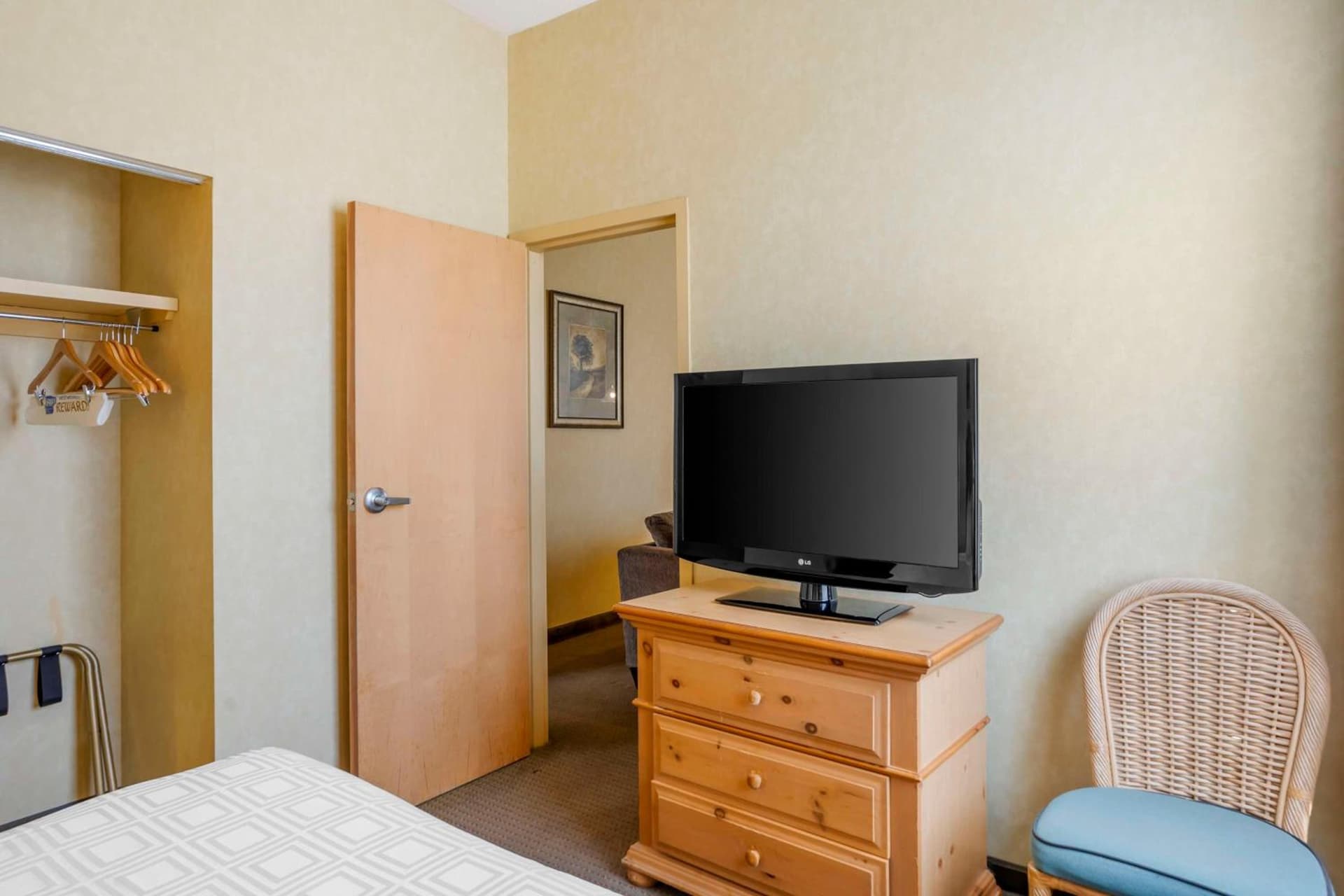 Best Western PLUS Revere Inn & Suites gallery photo in Paradise — image 60