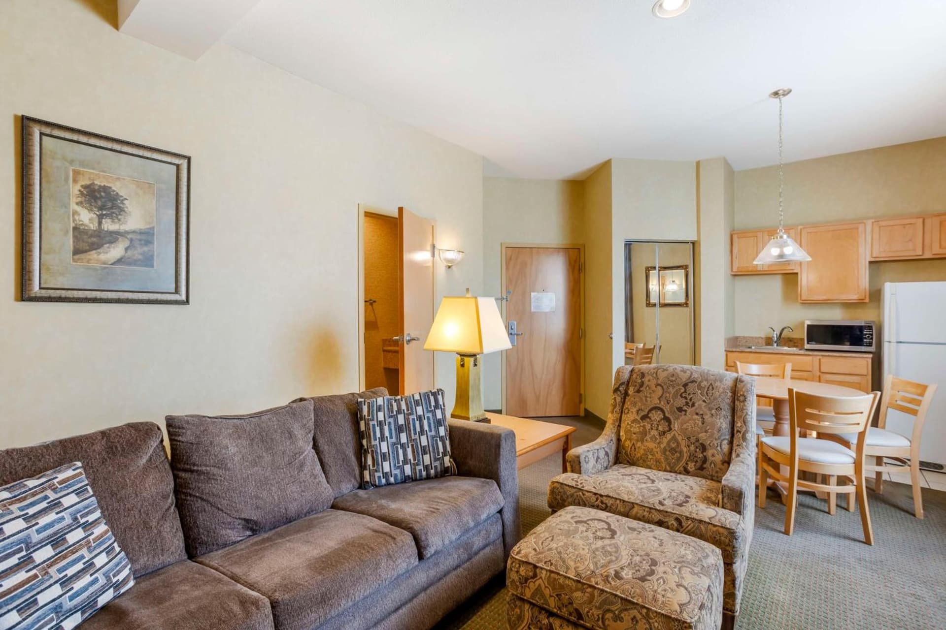 Best Western PLUS Revere Inn & Suites gallery photo in Paradise — image 28