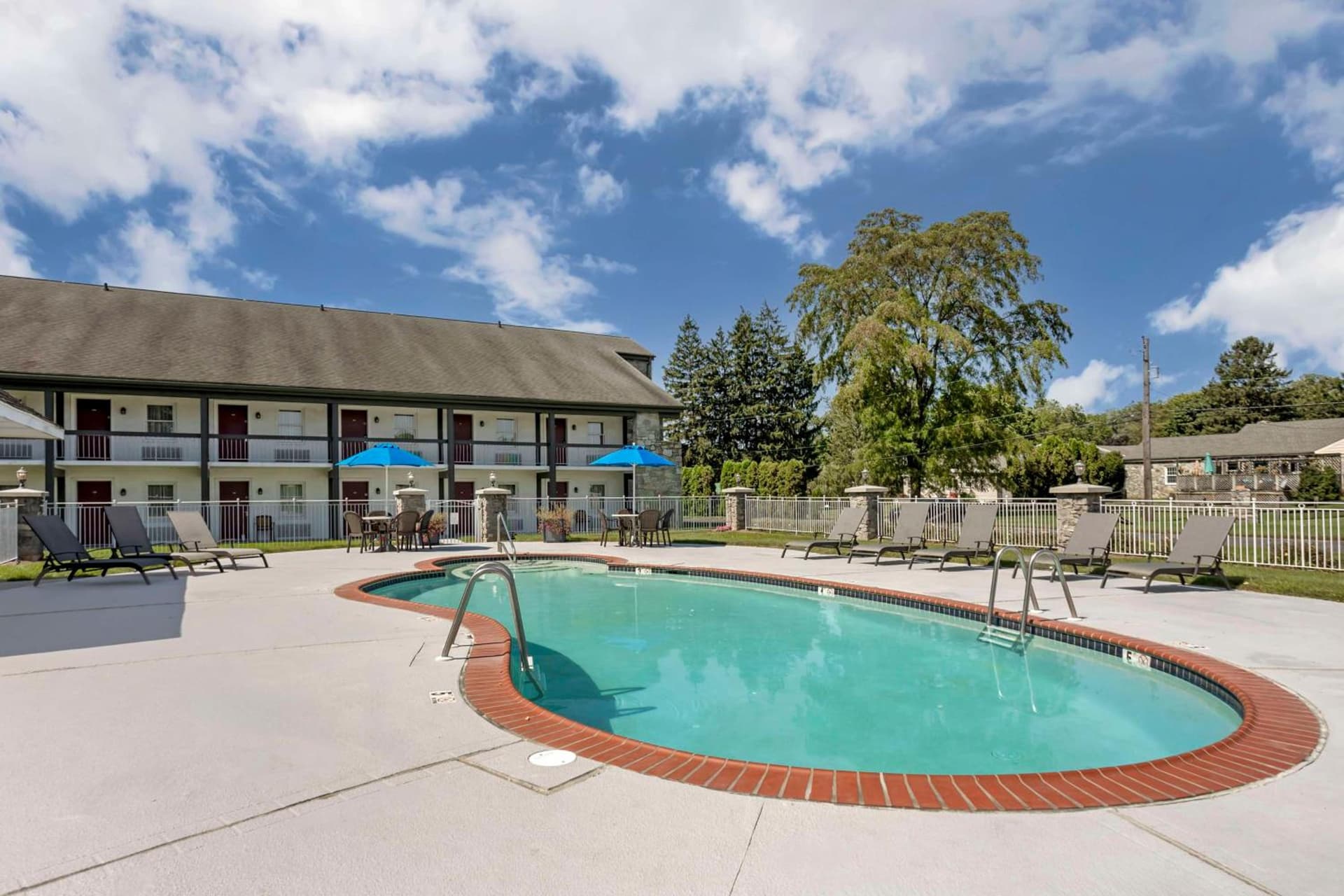 Best Western PLUS Revere Inn & Suites gallery photo in Paradise — image 6