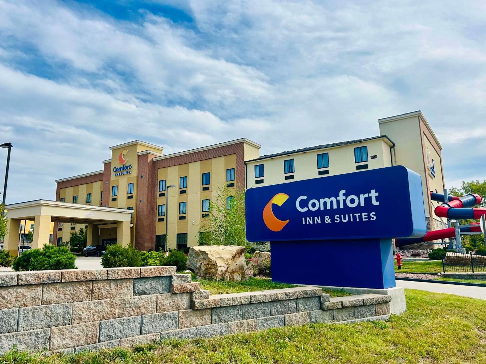 Comfort Inn & Suites Shawnee - Kansas City property views in Shawnee, KS — gallery photo 3