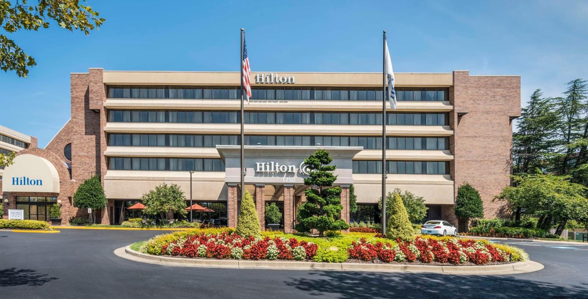 Hilton Washington DC/Rockville Hotel & Executive Meeting Center property views in Rockville, MD — gallery photo 3