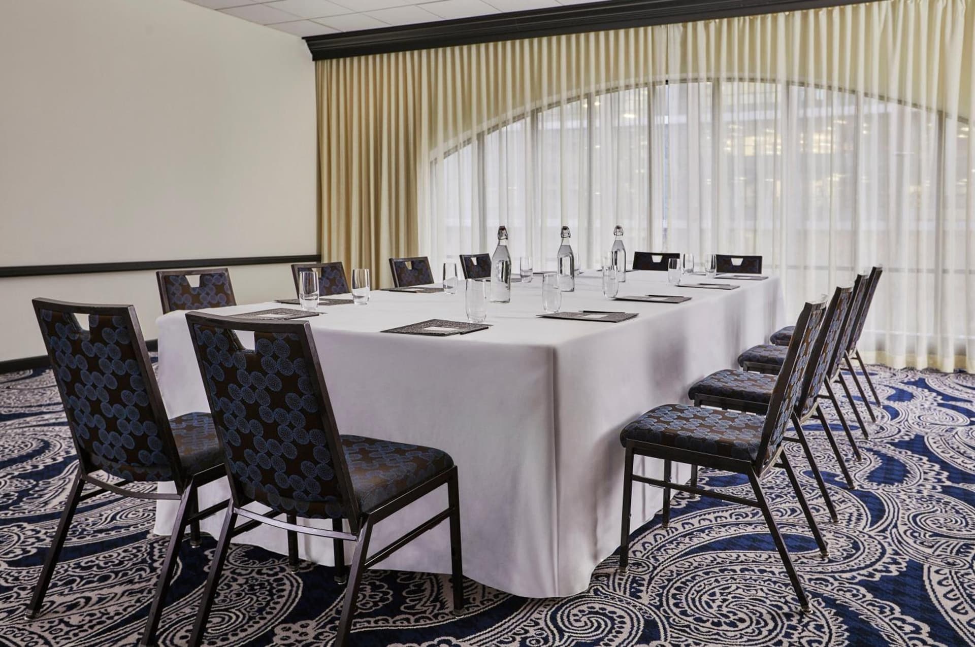 Graduate by Hilton Minneapolis gallery photo in Minneapolis, MN — image 57
