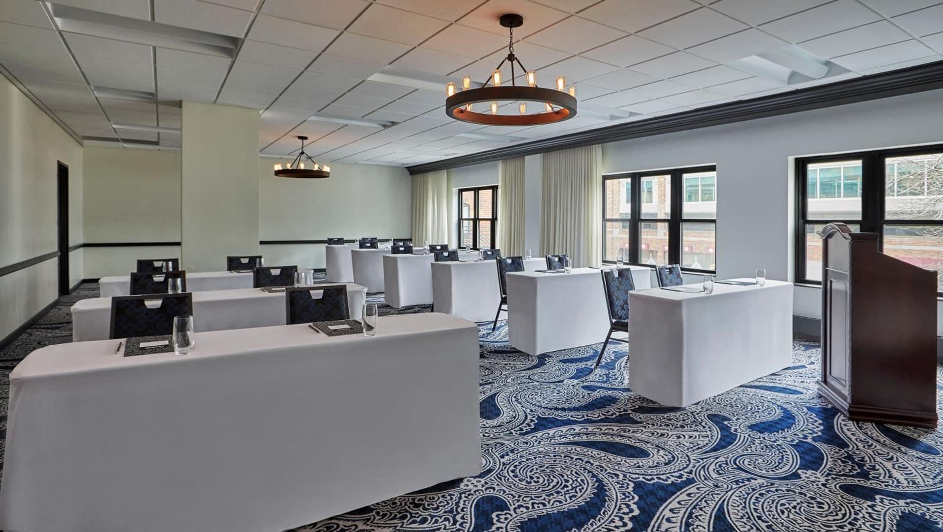 Graduate by Hilton Minneapolis gallery photo in Minneapolis, MN — image 39