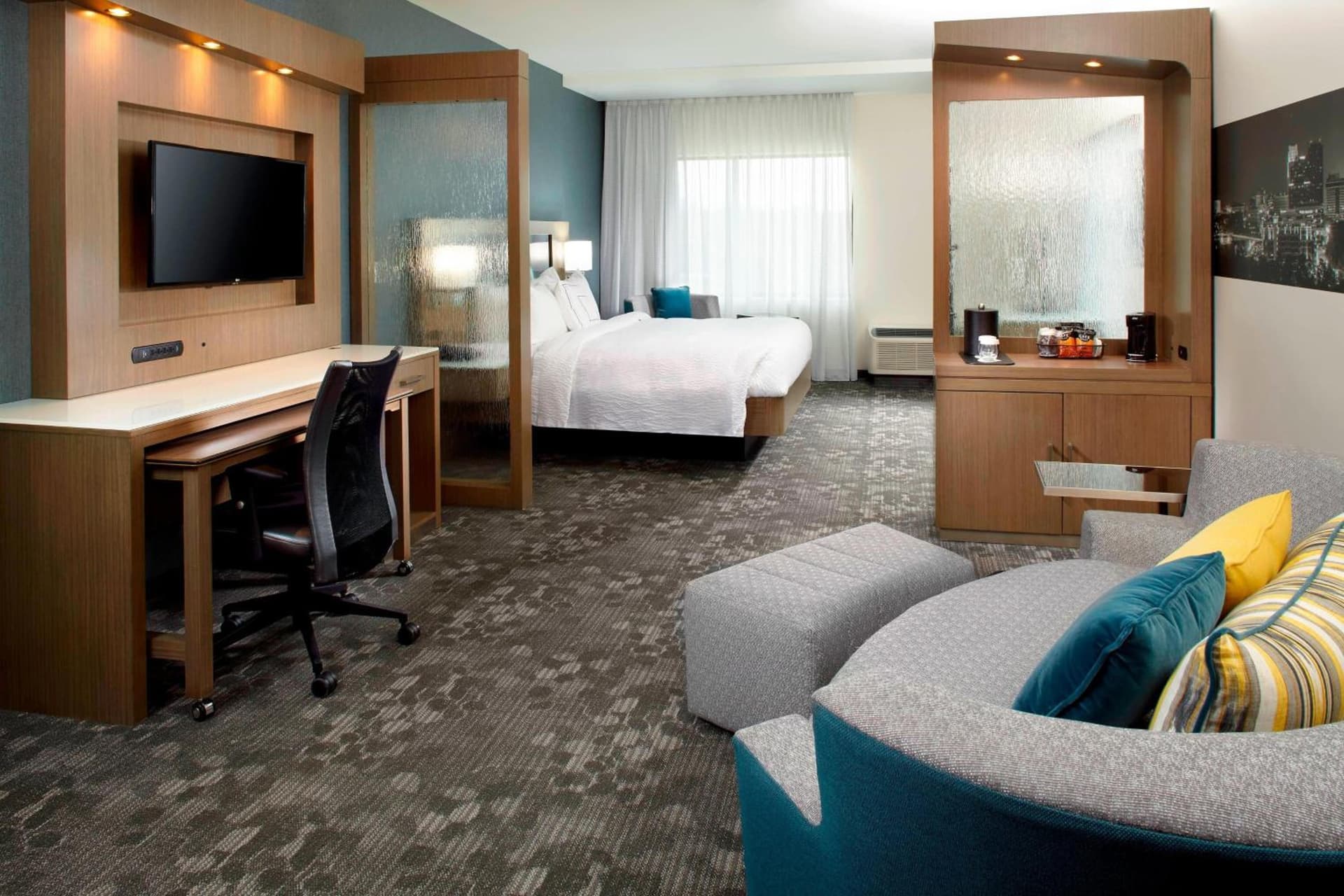 Courtyard by Marriott Akron Downtown gallery photo in Akron, OH — image 31