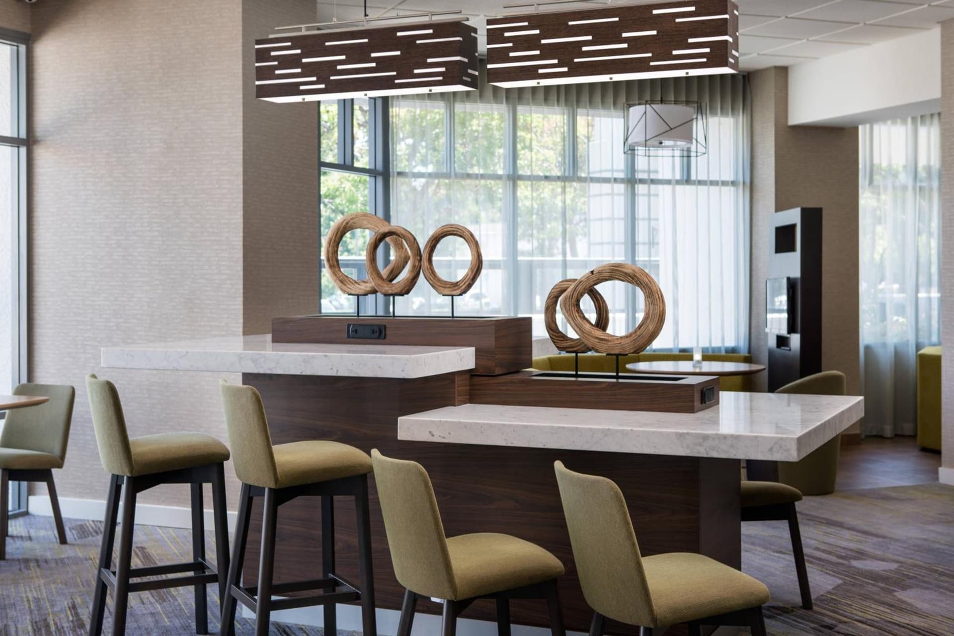 Courtyard by Marriott Richmond Berkeley interior in Richmond, CA — gallery photo 2