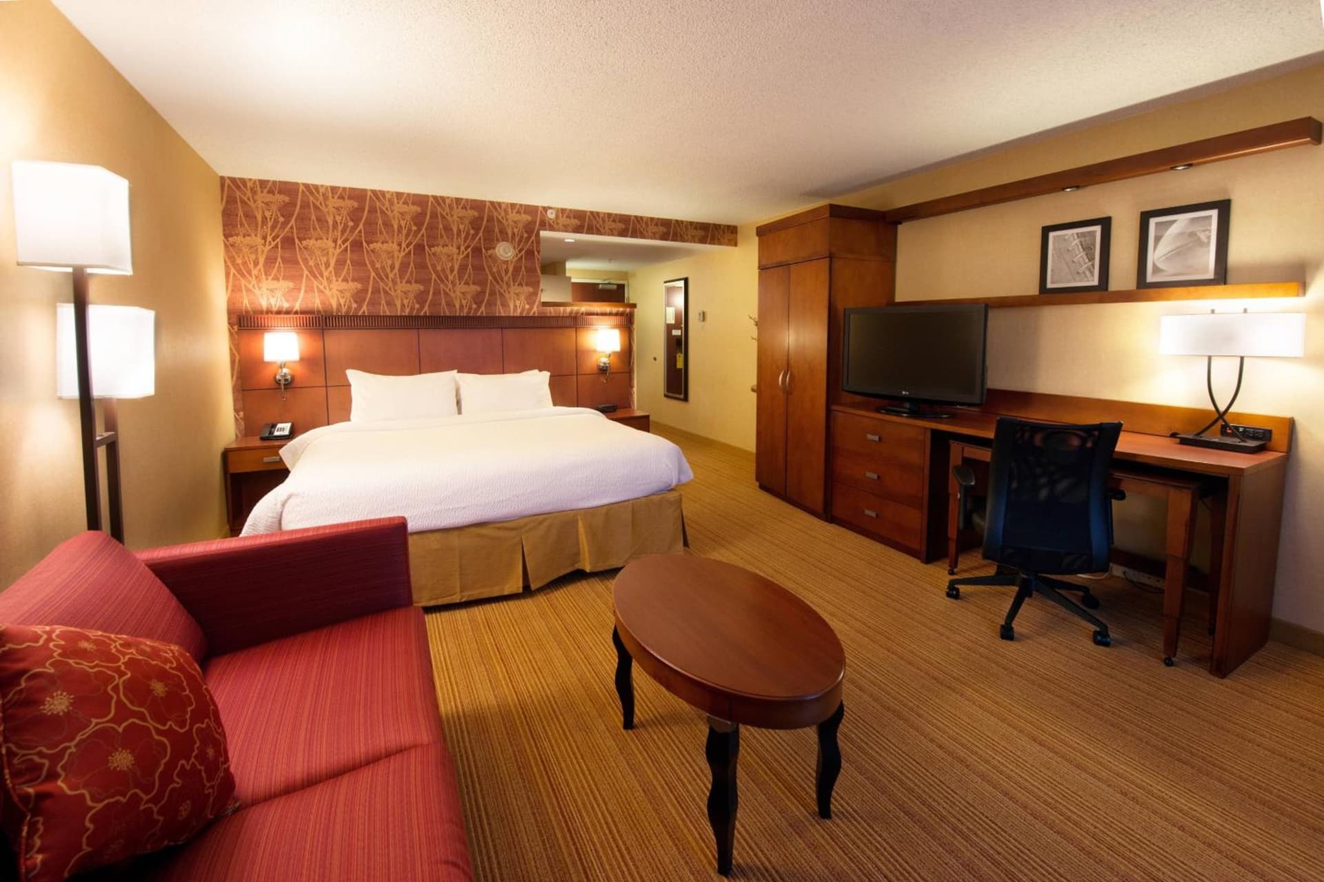 Courtyard by Marriott Canton gallery photo in North Canton, OH — image 8
