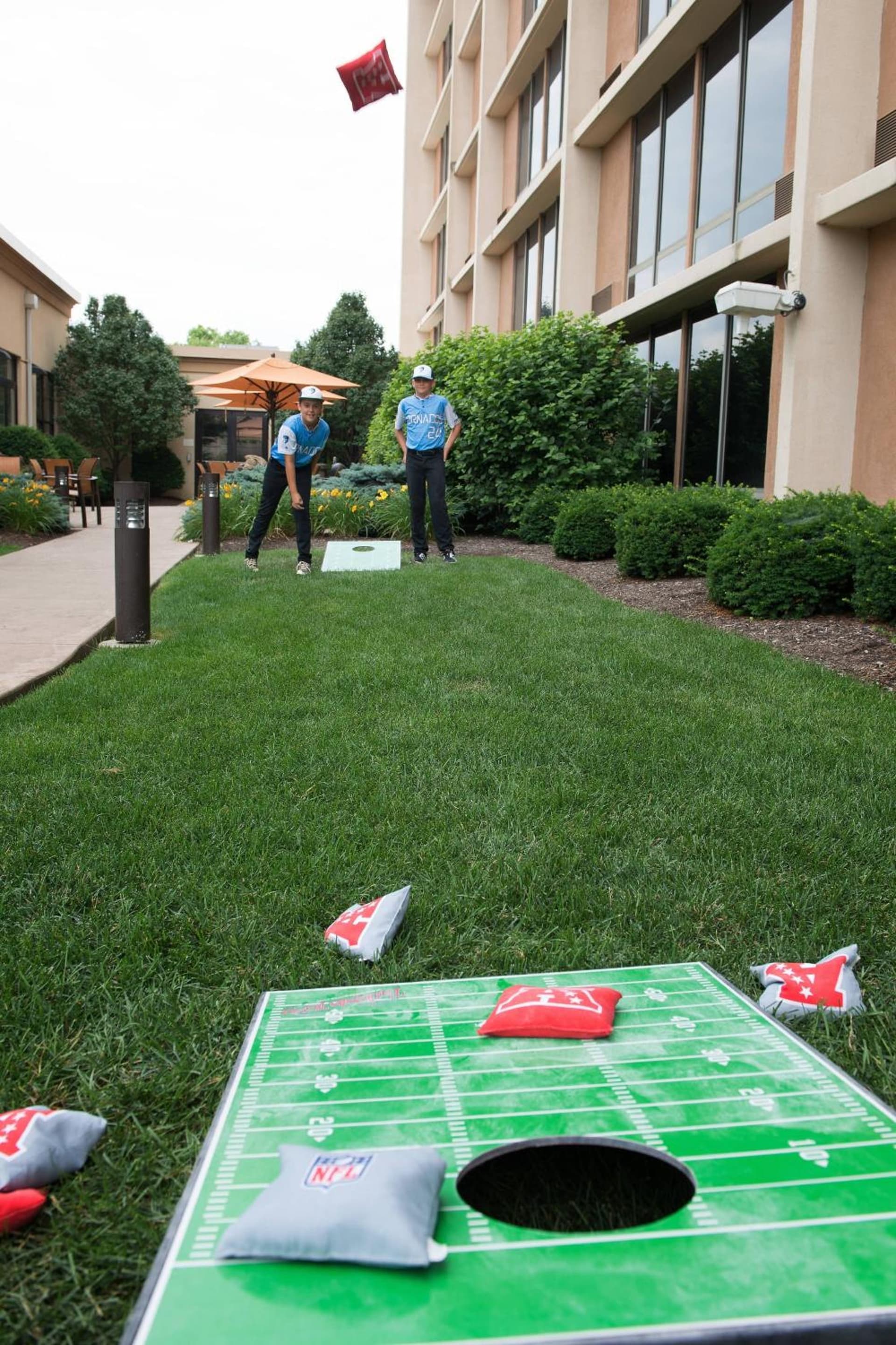 Courtyard by Marriott Canton gallery photo in North Canton, OH — image 6