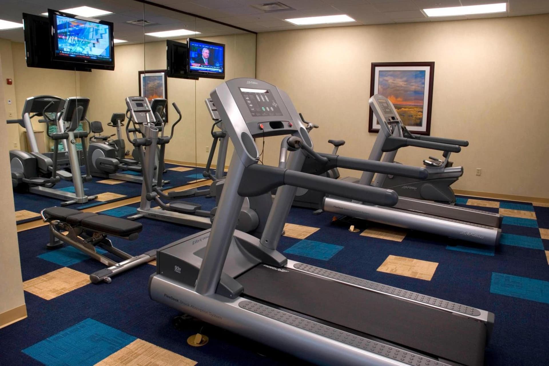 Courtyard by Marriott Canton gallery photo in North Canton, OH — image 14