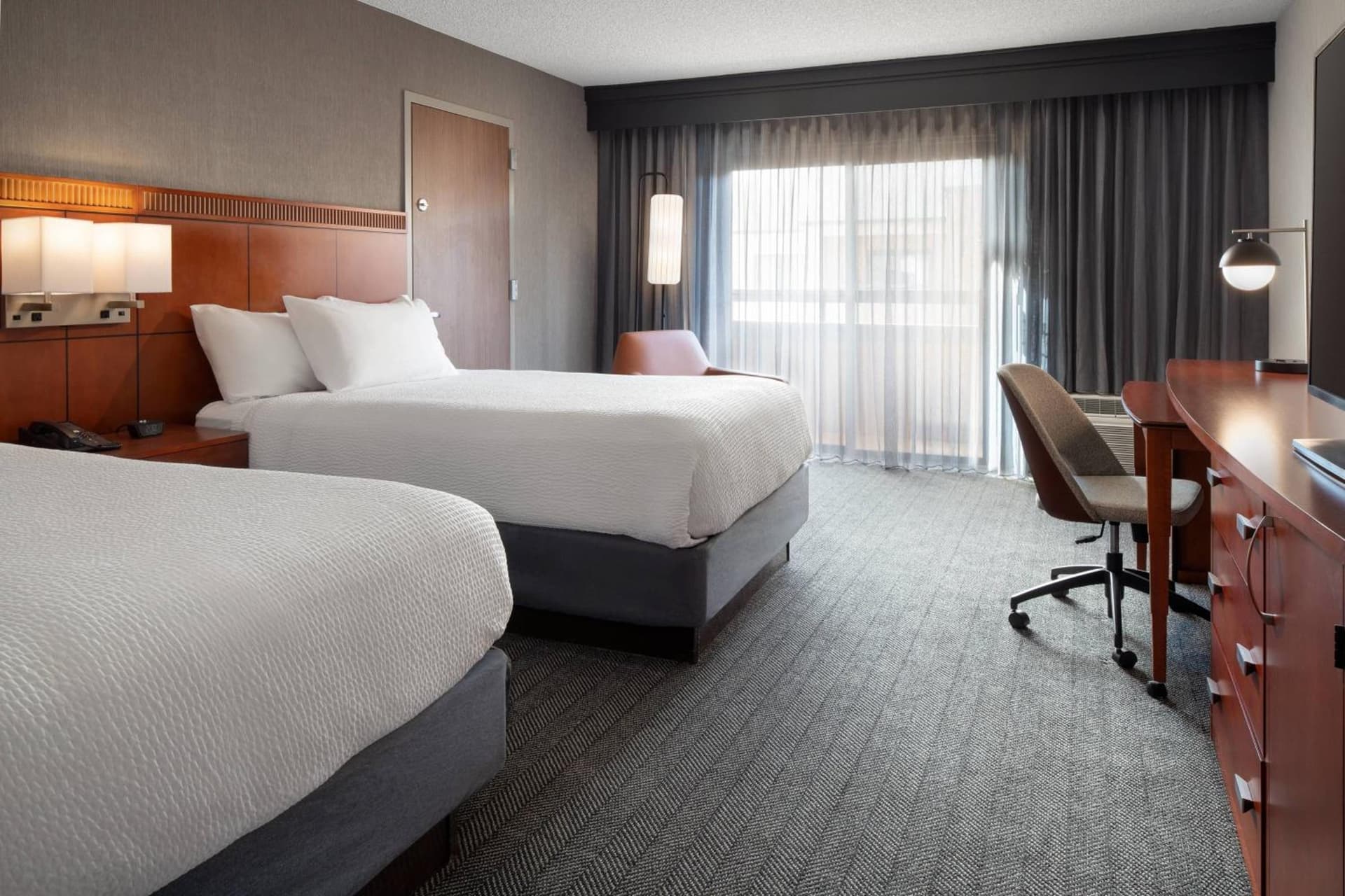 Courtyard by Marriott Bakersfield gallery photo in Bakersfield, CA — image 12