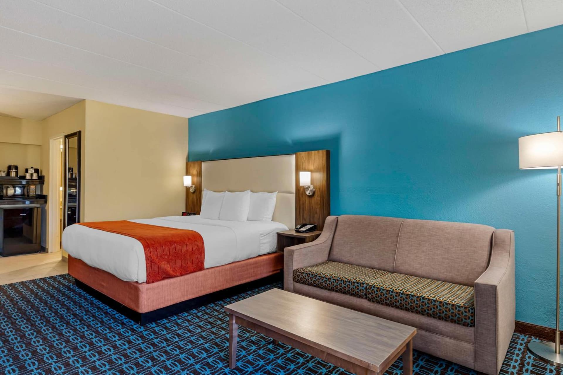Best Western Plus North Shore Hotel gallery photo in Danvers — image 12