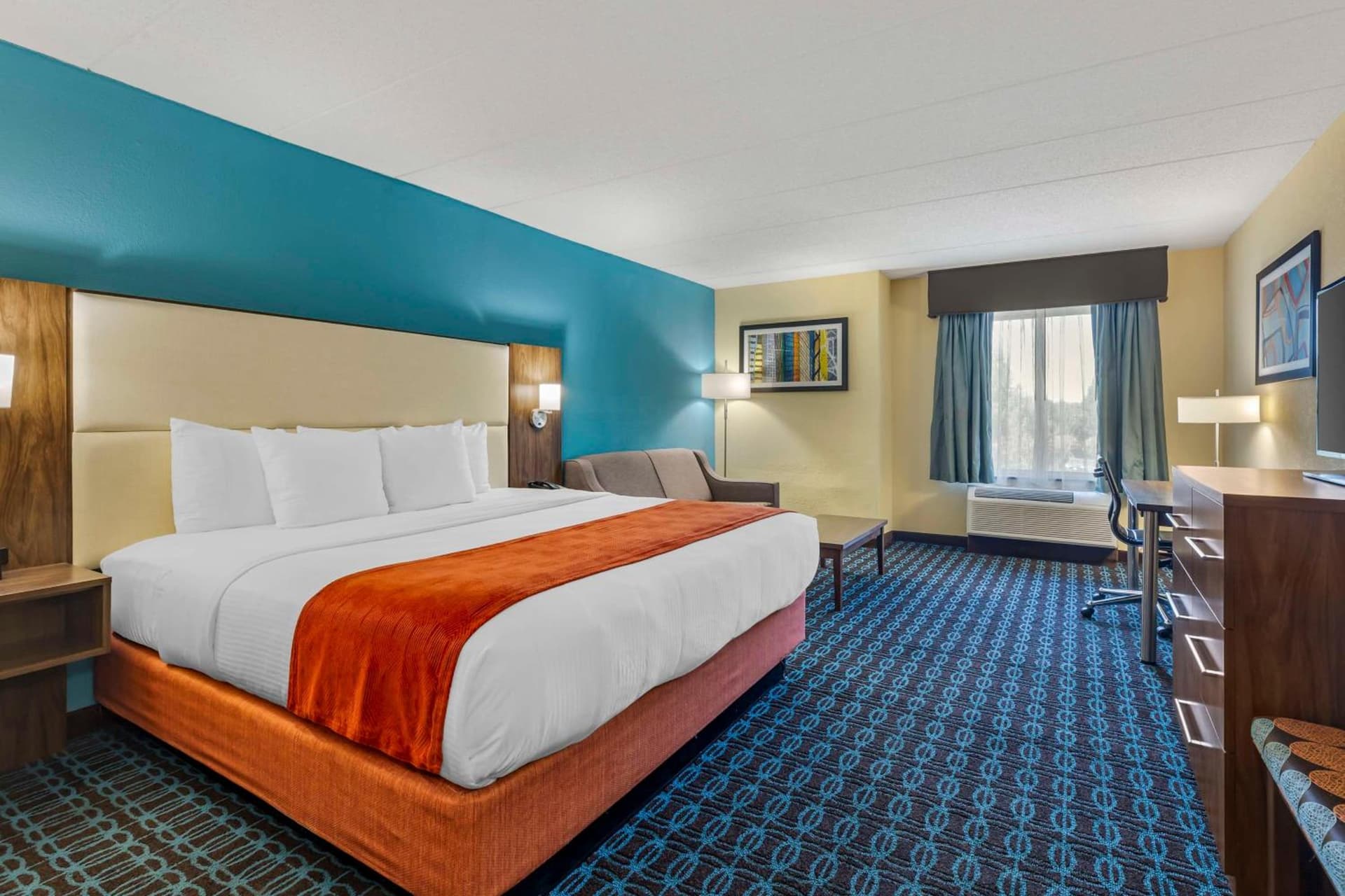 Best Western Plus North Shore Hotel gallery photo in Danvers — image 6