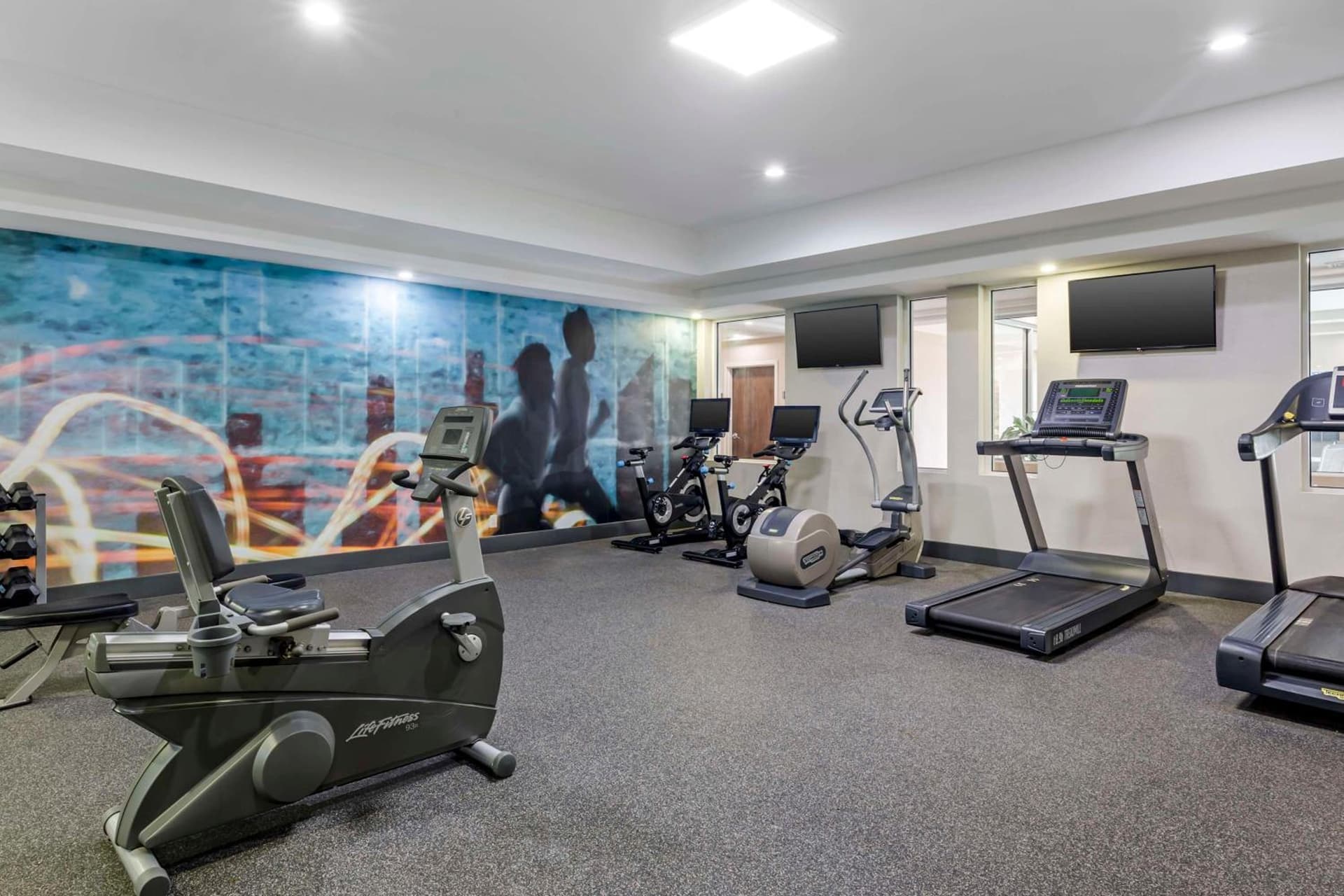 Best Western Plus North Shore Hotel gallery photo in Danvers — image 38