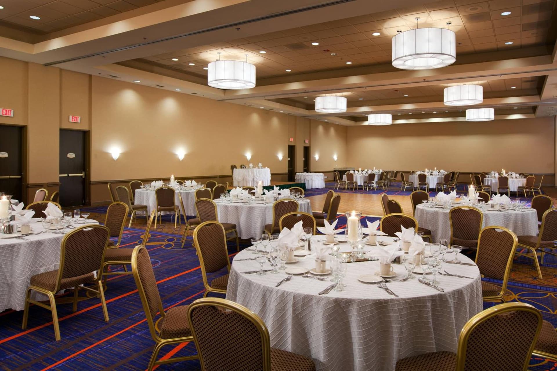 Courtyard by Marriott Baldwin Park gallery photo in Baldwin Park, CA — image 14